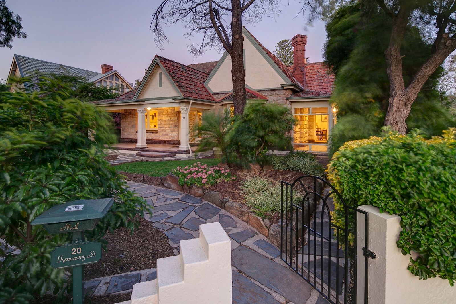 20 Kennaway Street, Tusmore Sold by Booth Real Estate - image 1