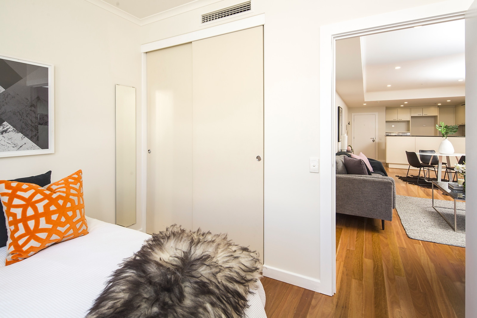 3/30 Colley Terrace, Glenelg Sold by Booth Real Estate - image 1