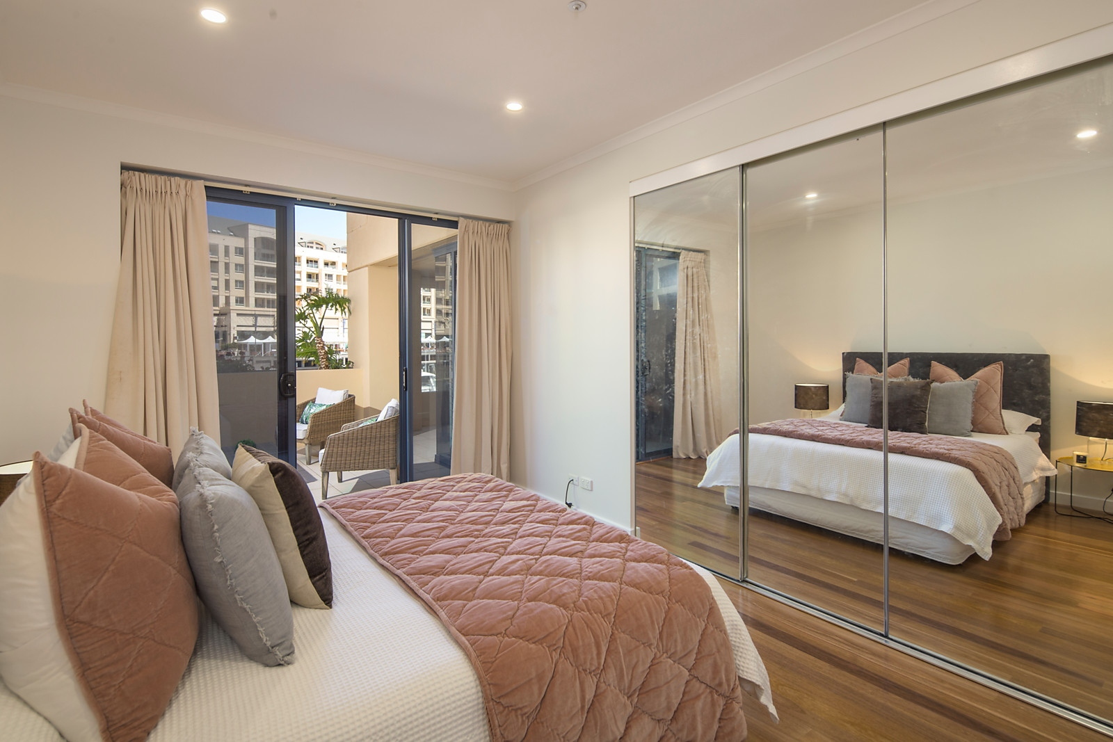 3/30 Colley Terrace, Glenelg Sold by Booth Real Estate - image 1