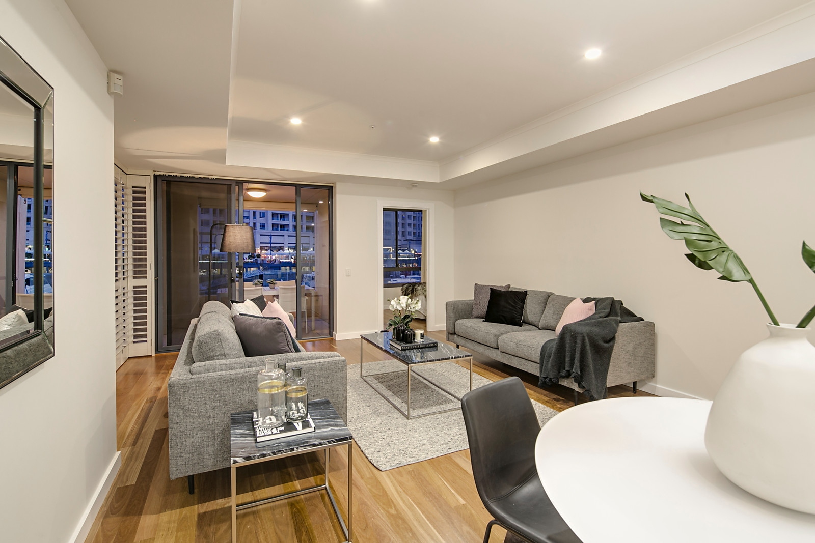 3/30 Colley Terrace, Glenelg Sold by Booth Real Estate - image 1