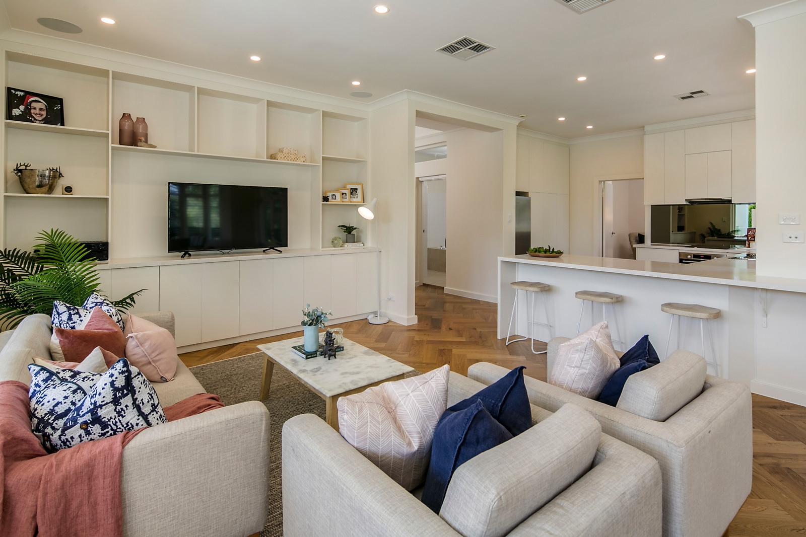 27 Stirling Street, Tusmore Sold by Booth Real Estate - image 1