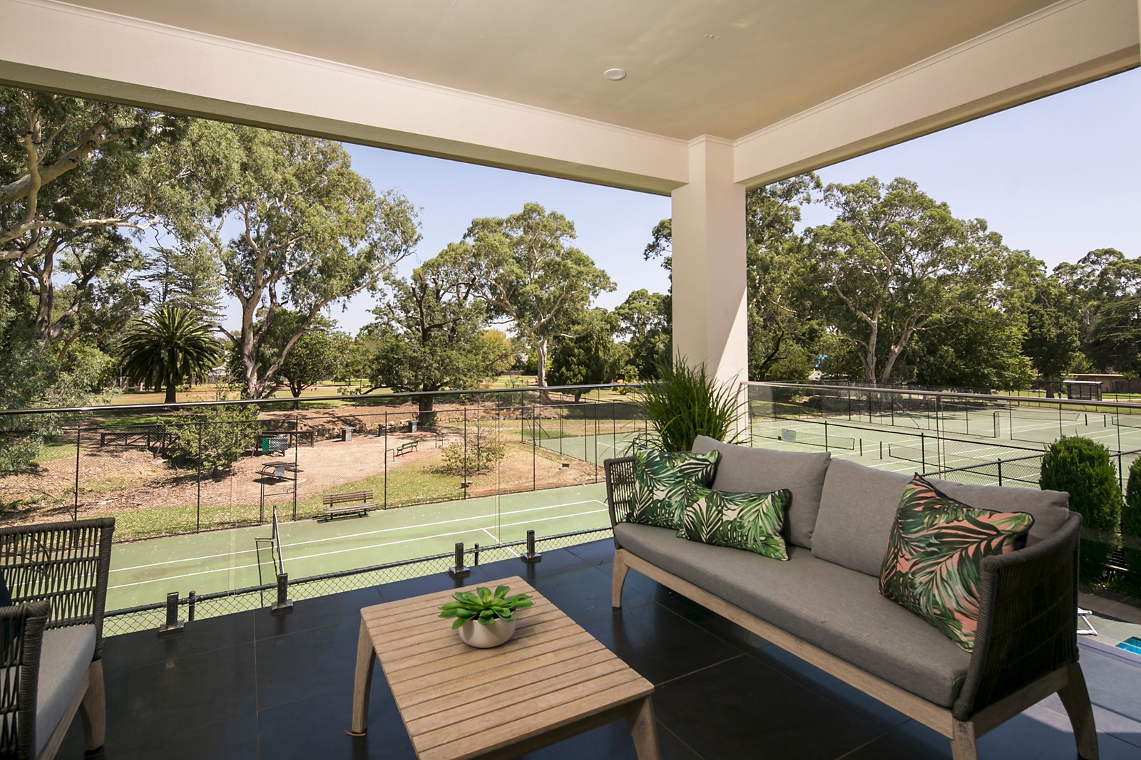 27 Stirling Street, Tusmore Sold by Booth Real Estate - image 1