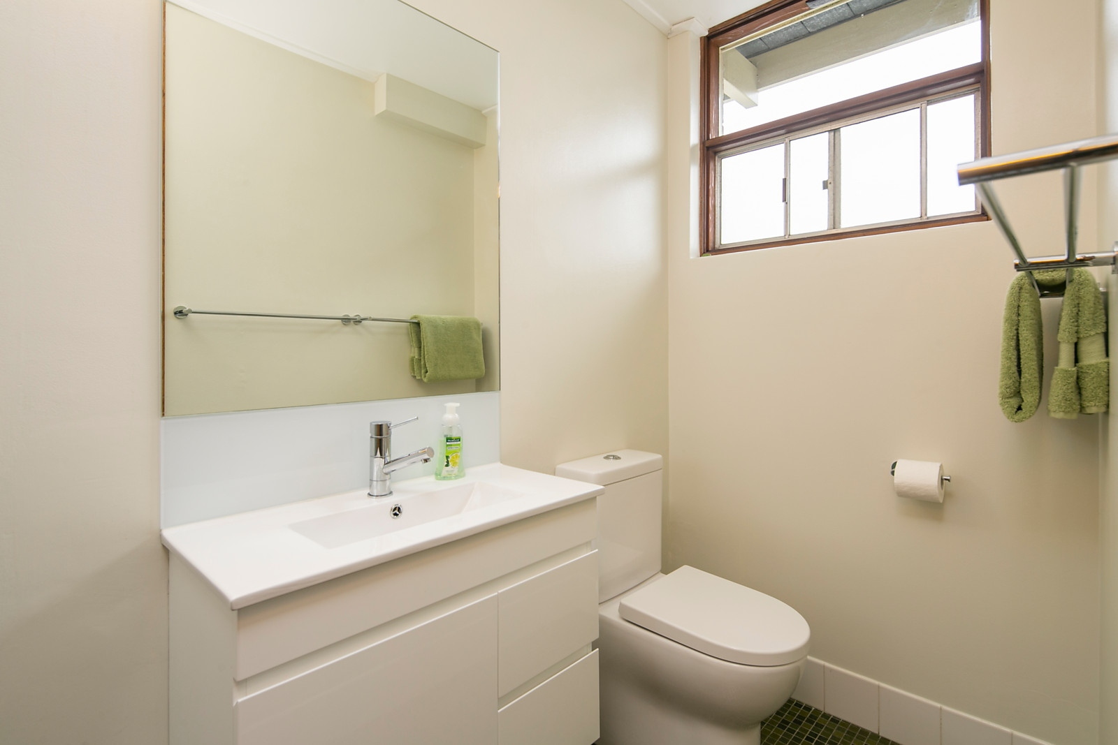 16 Fraser Street, Lower Mitcham Sold by Booth Real Estate - image 1