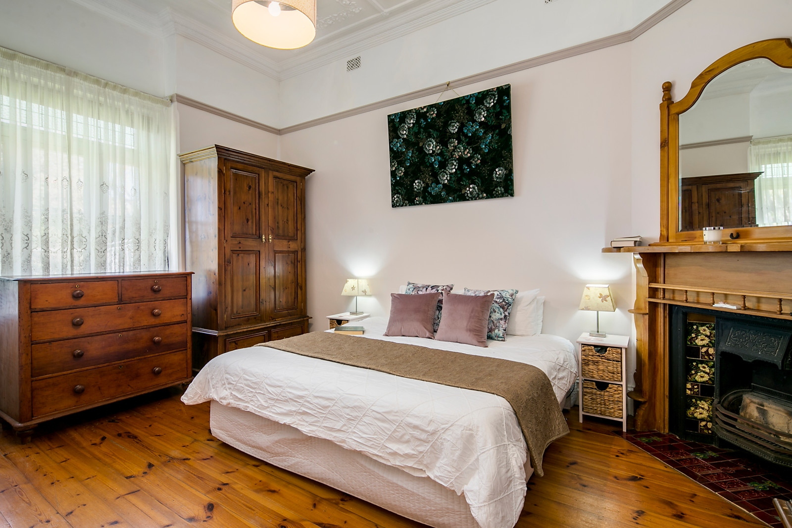 88 Fourth Avenue, Joslin Sold by Booth Real Estate - image 1