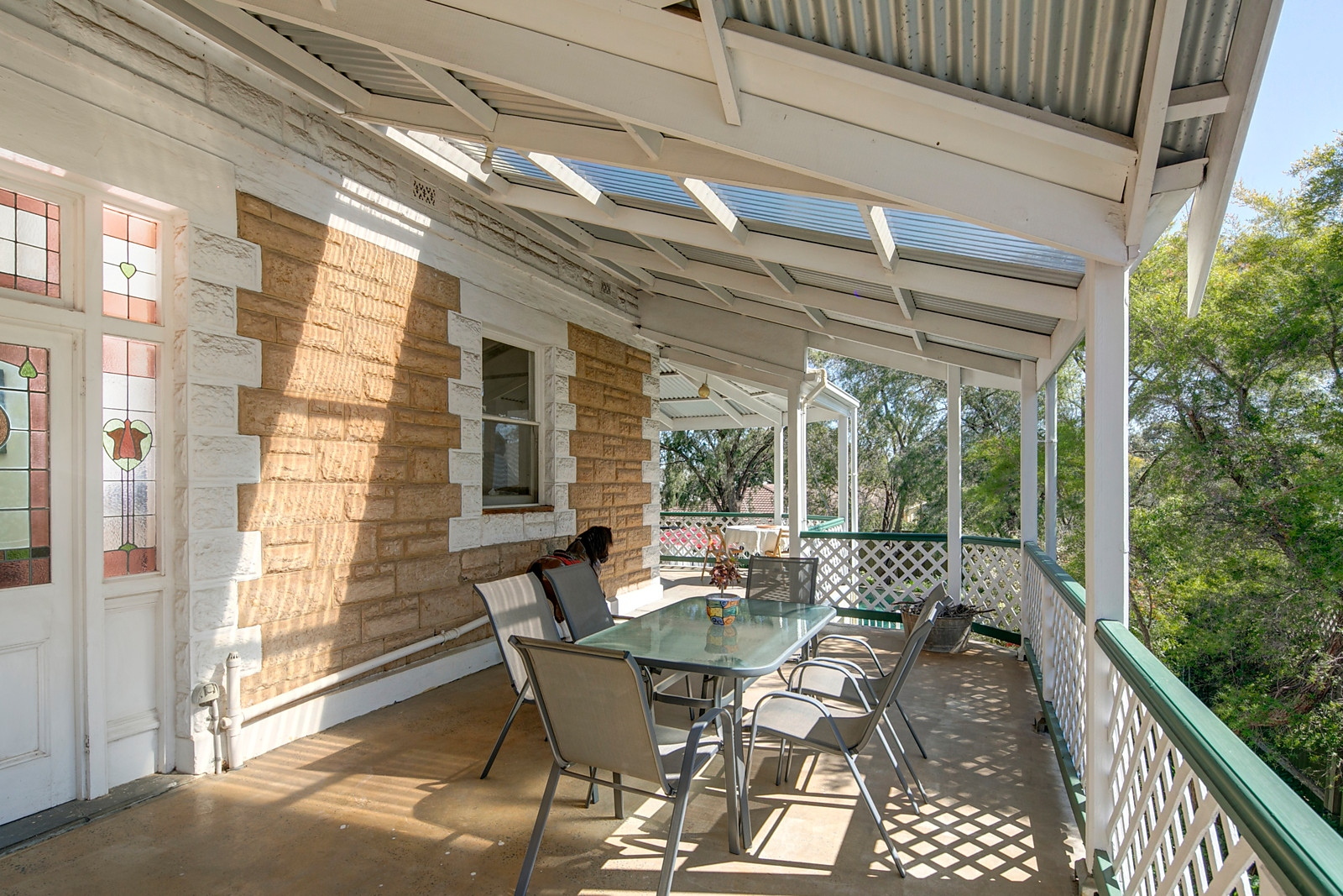 88 Fourth Avenue, Joslin Sold by Booth Real Estate - image 1