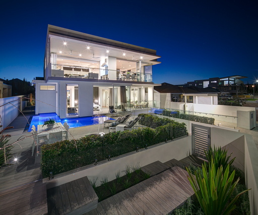 10 Patawalonga Frontage, Glenelg North Sold by Booth Real Estate
