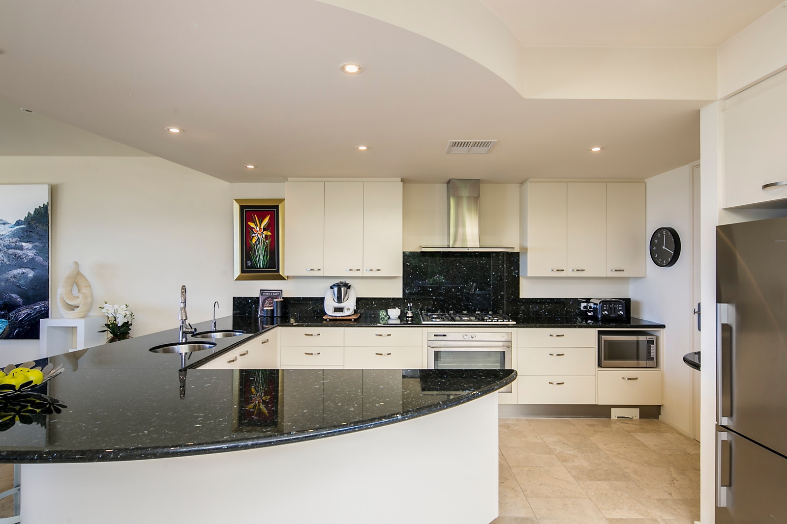 17 Seaview Road, Tennyson Sold by Booth Real Estate - image 1