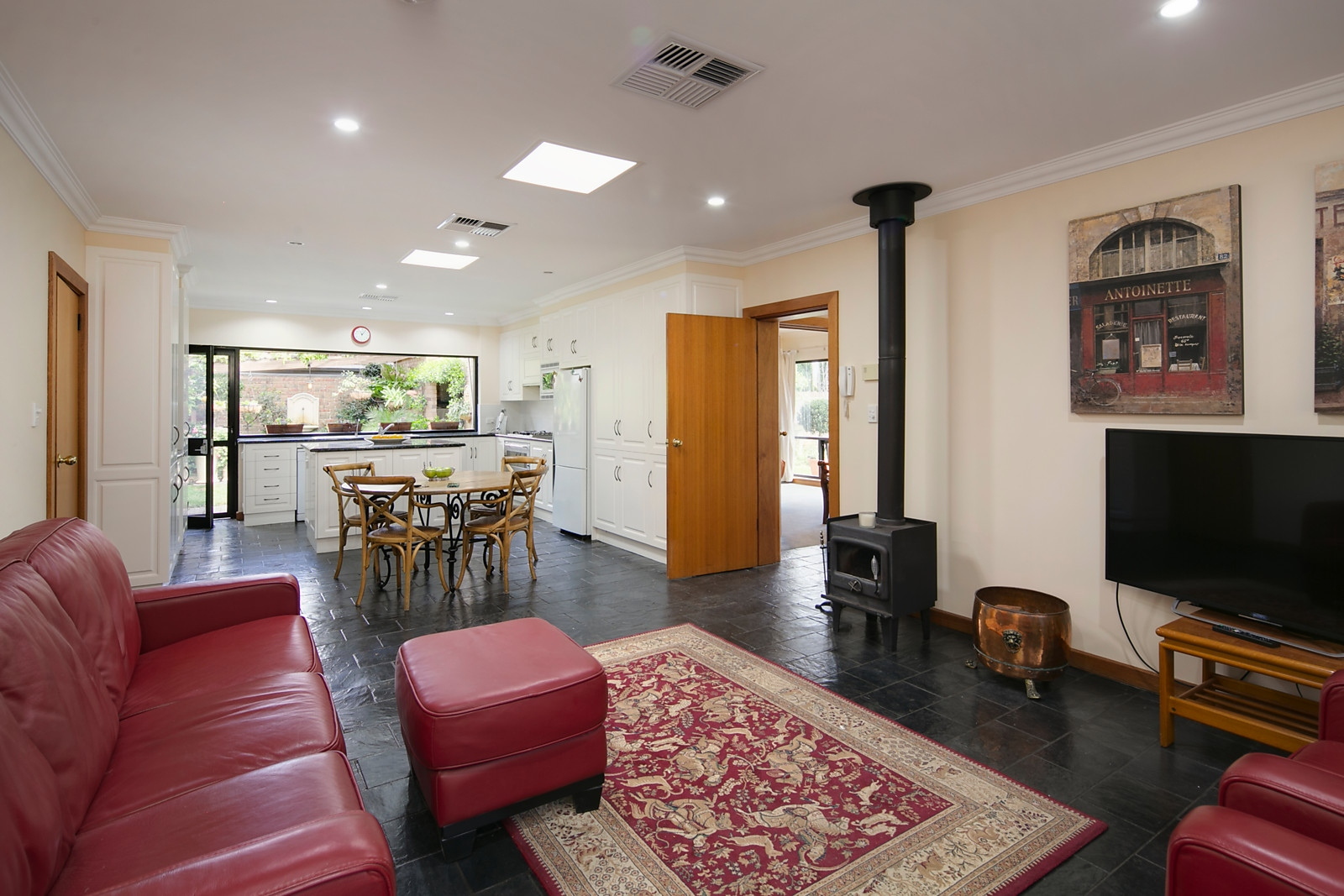 2B Egmont Terrace, Erindale Sold by Booth Real Estate - image 1