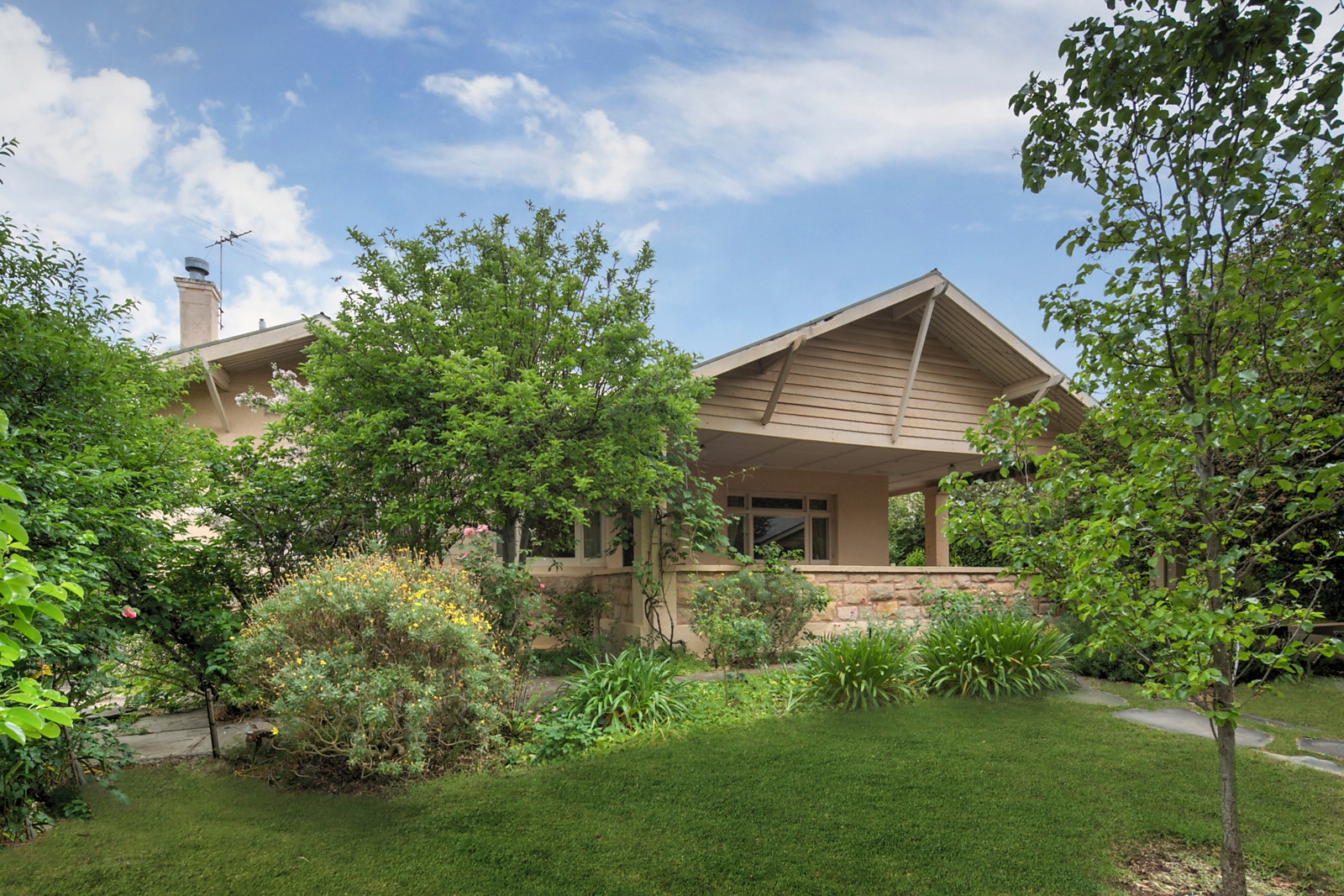 83 Hewitt Avenue, Toorak Gardens Sold by Booth Real Estate - image 1