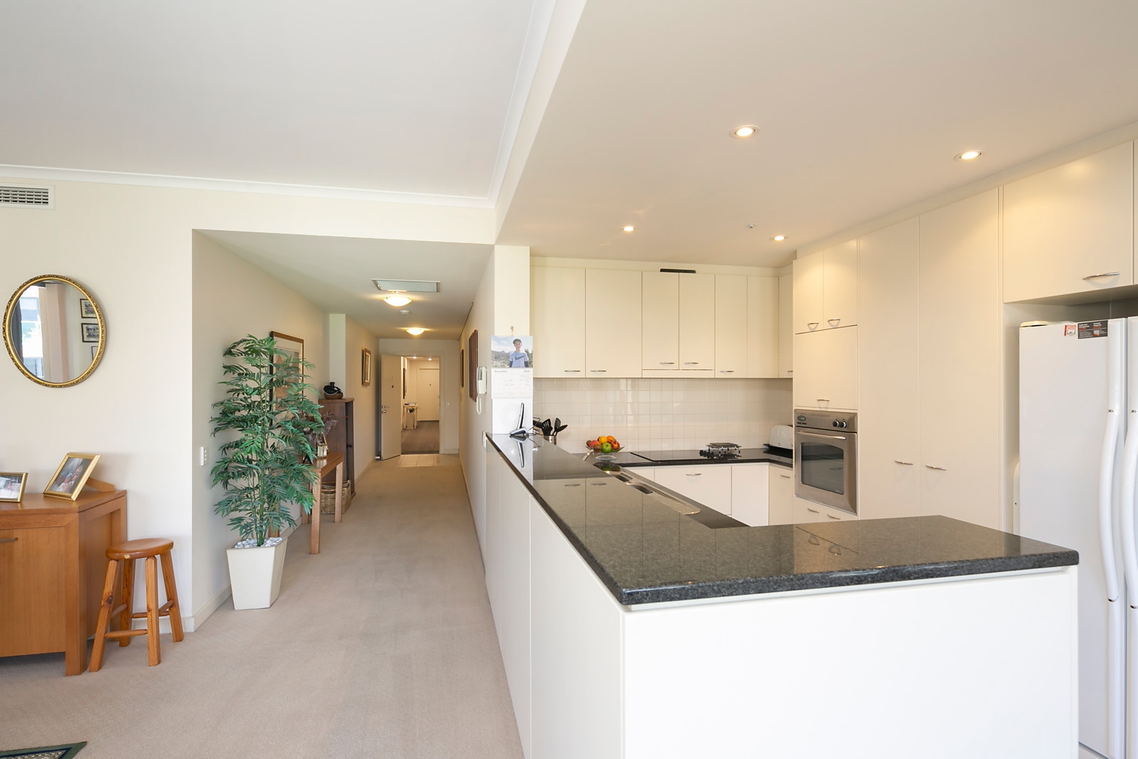 17/30 Colley Terrace, Glenelg Sold by Booth Real Estate - image 1