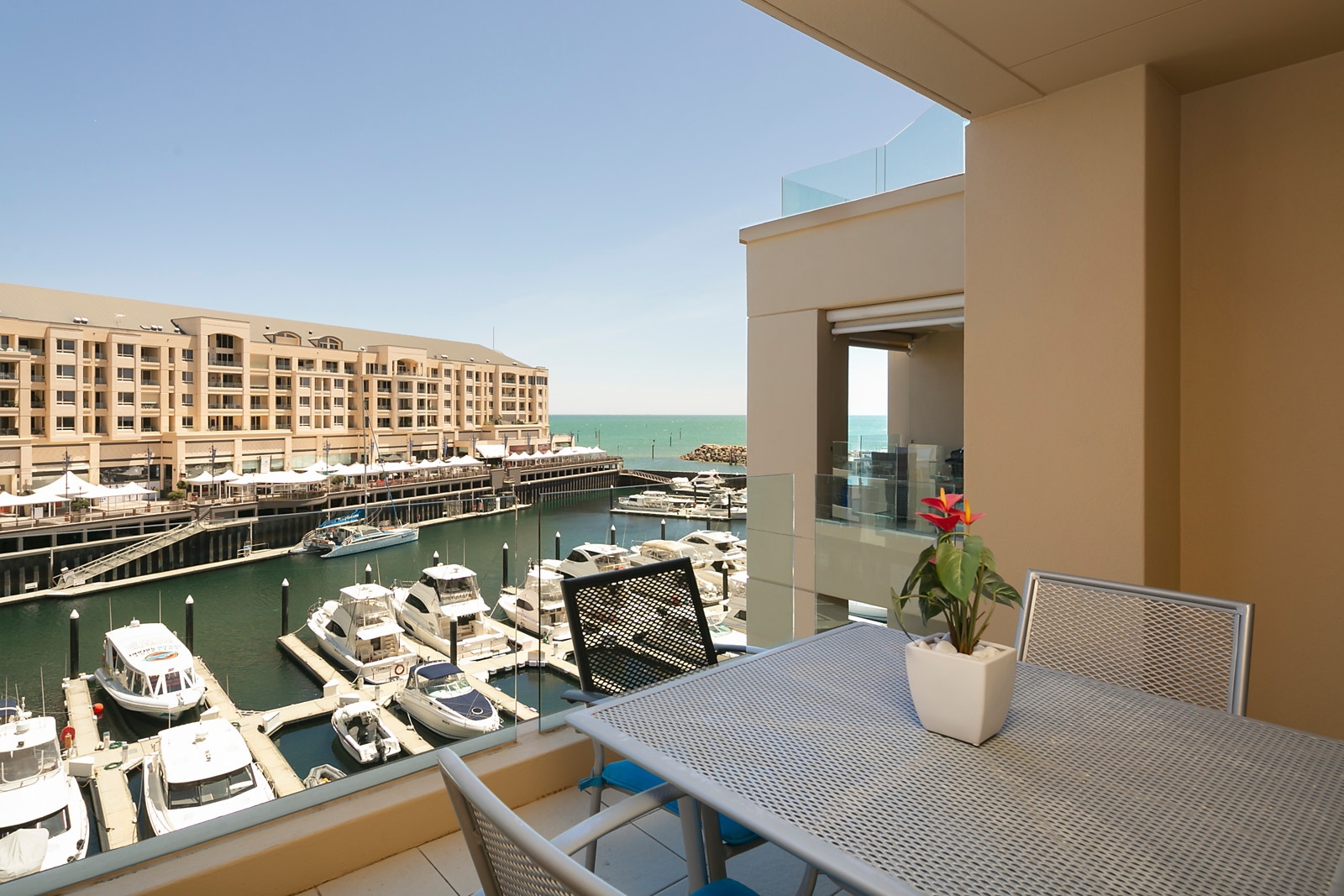 17/30 Colley Terrace, Glenelg Sold by Booth Real Estate - image 1