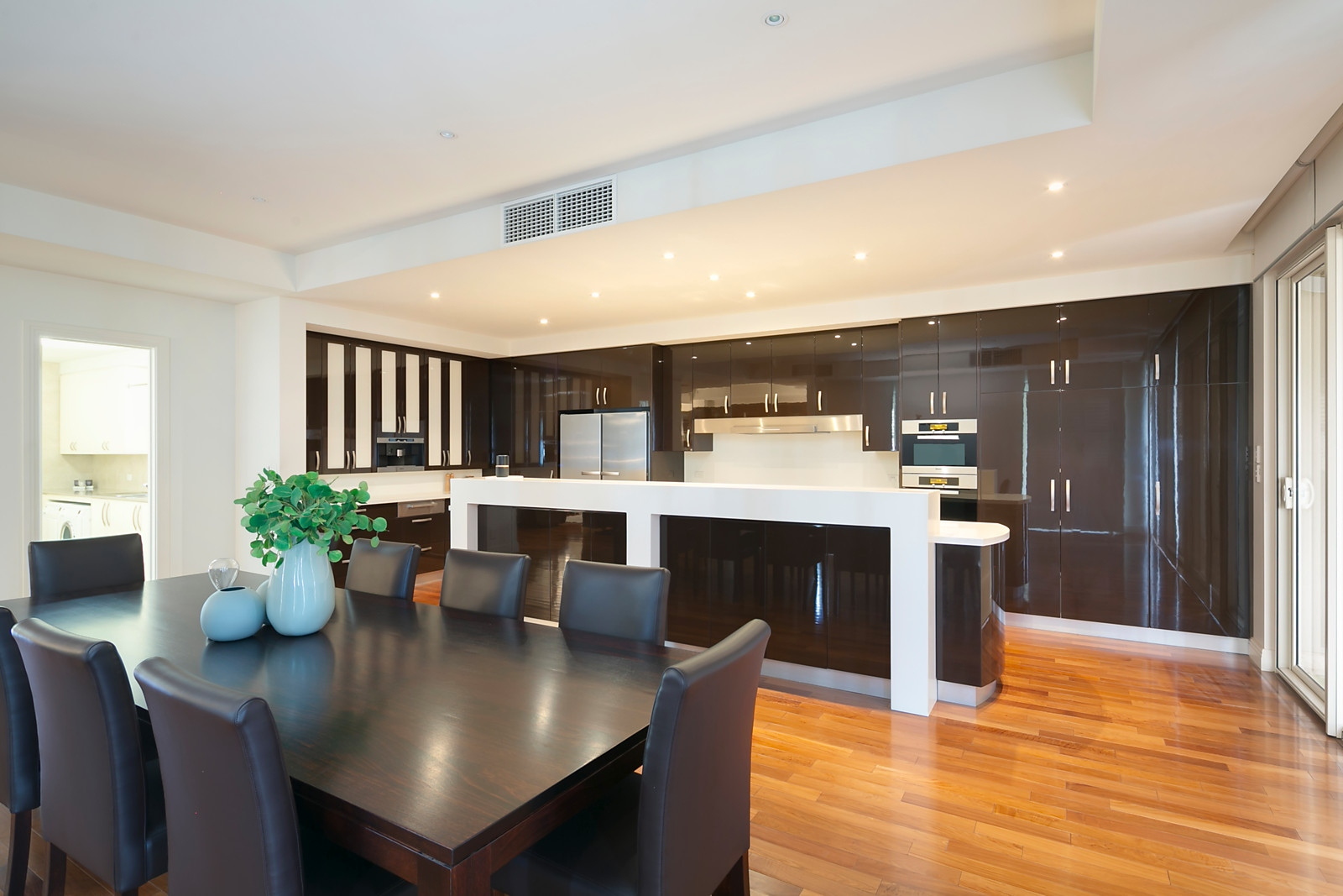 3/225 East Terrace, Adelaide Sold by Booth Real Estate - image 1