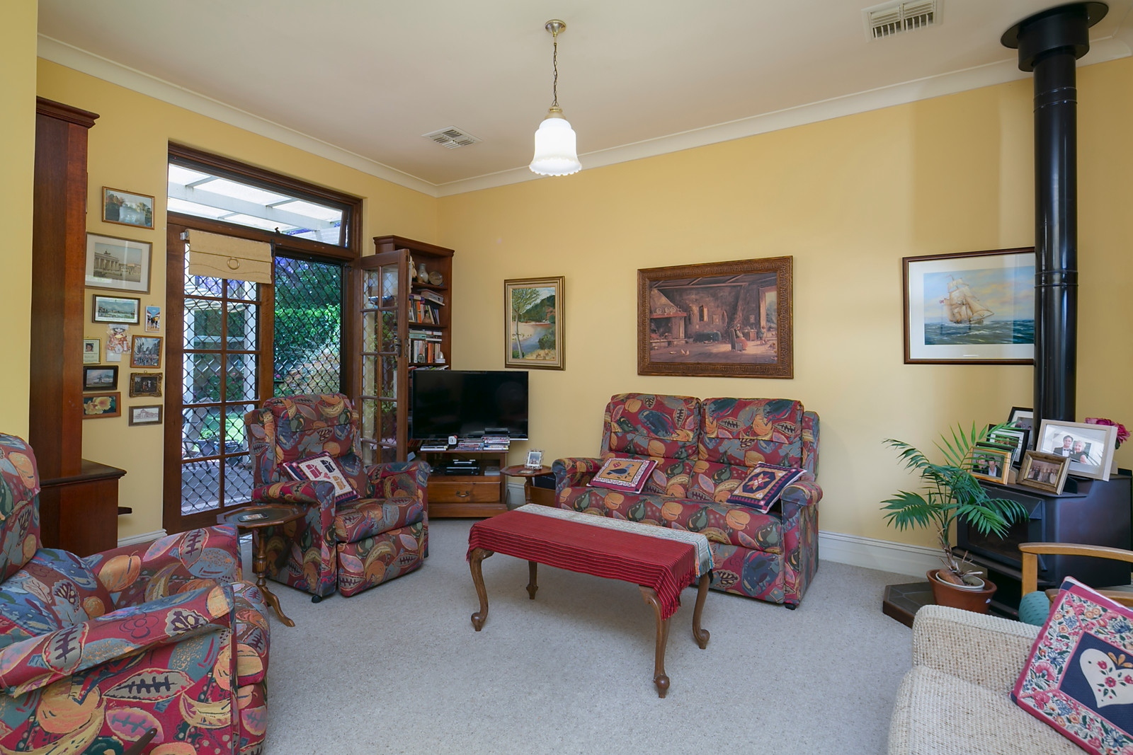 26 Knightsbridge Road, Hazelwood Park Sold by Booth Real Estate - image 1