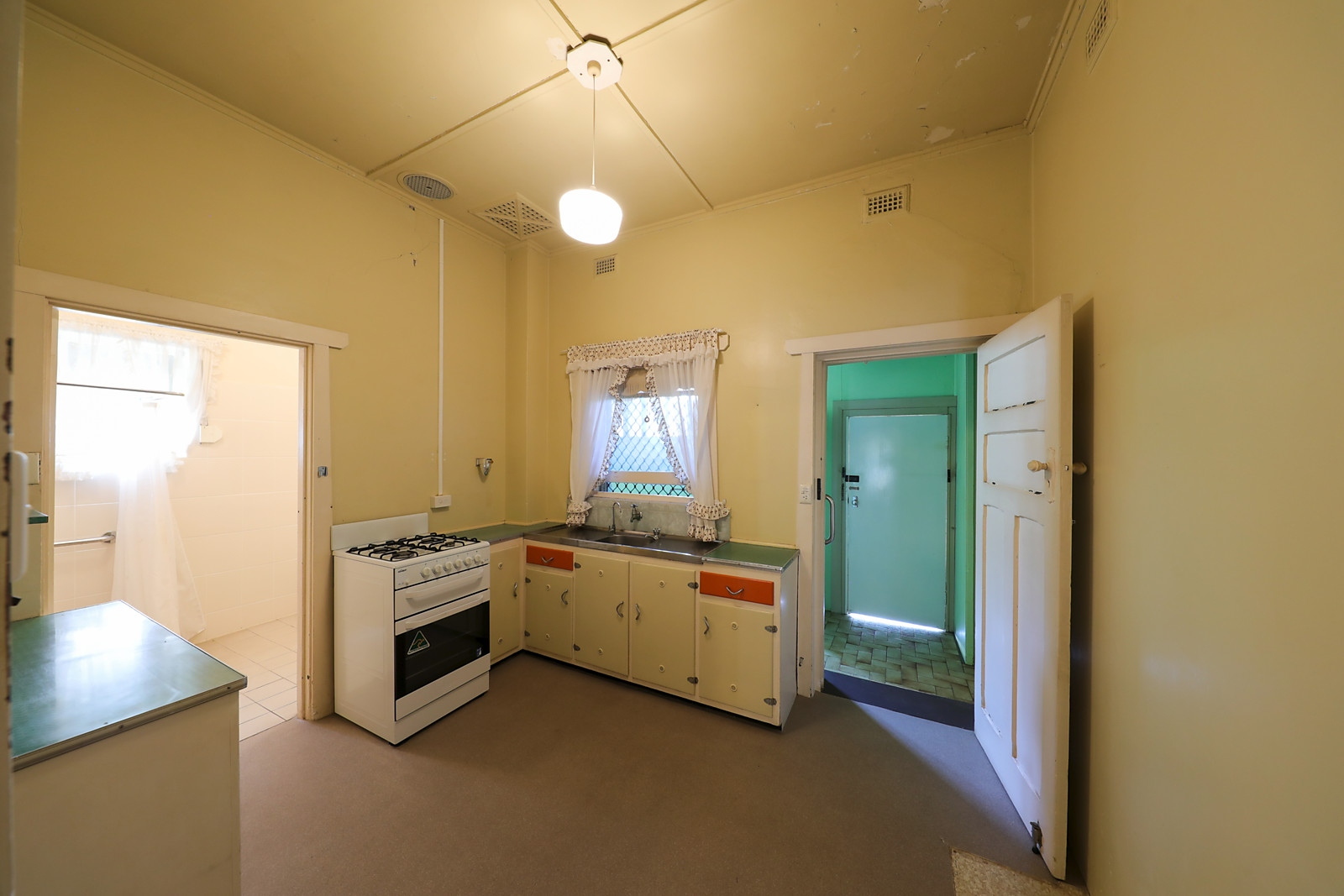 2 Poynton Street, Cowandilla Sold by Booth Real Estate - image 1