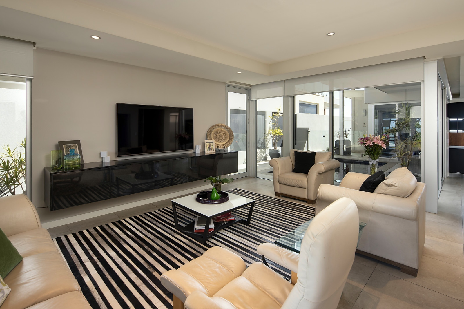 43 North Esplanade, Glenelg North Sold by Booth Real Estate - image 1