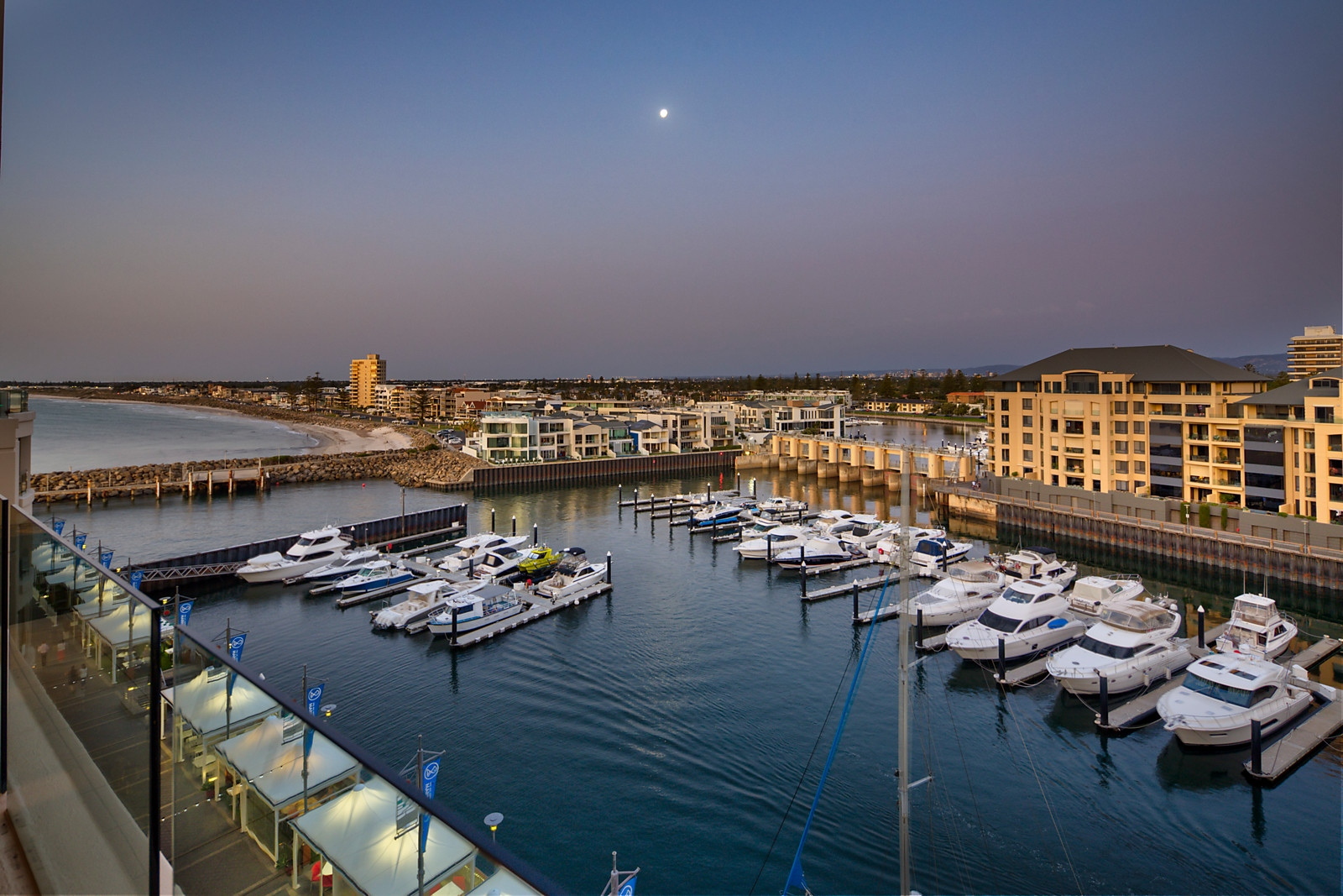 47/5 Holdfast Promenade, Glenelg Sold by Booth Real Estate - image 1