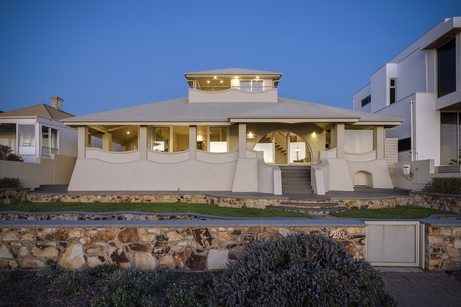 293 Esplanade, Henley Beach Sold by Booth Real Estate - image 1