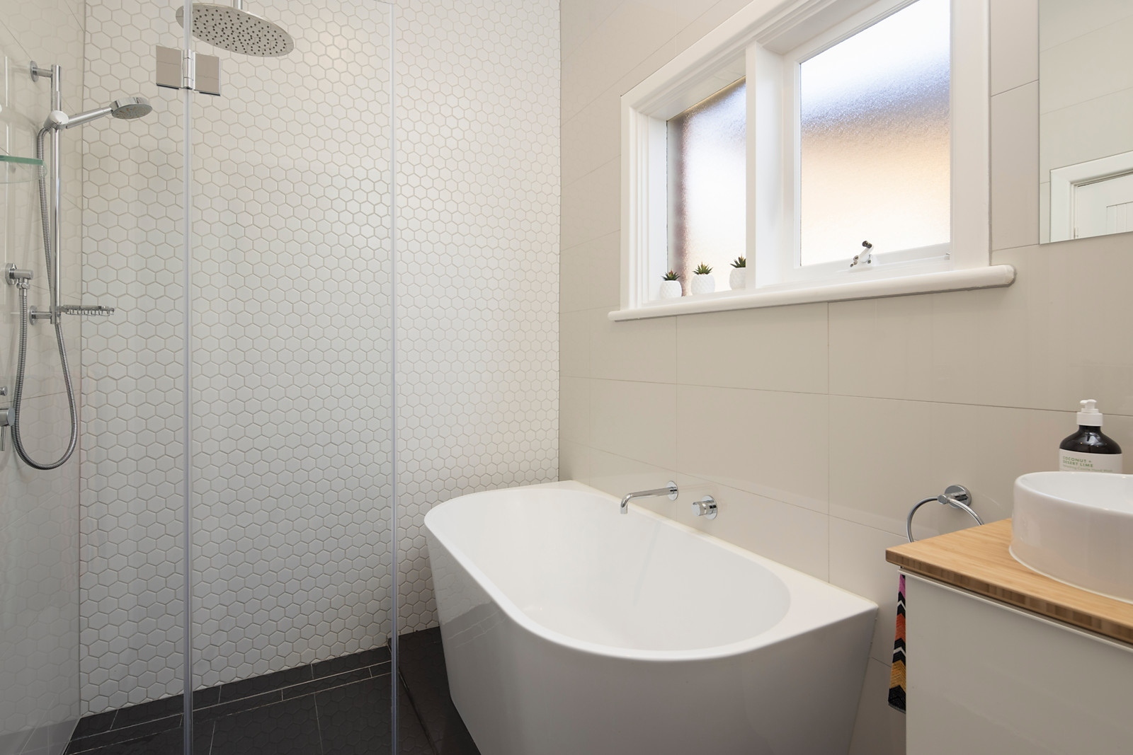 10 Weller Street, Goodwood Sold by Booth Real Estate - image 1