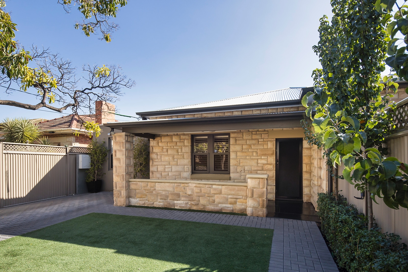 10 Weller Street, Goodwood Sold by Booth Real Estate - image 1