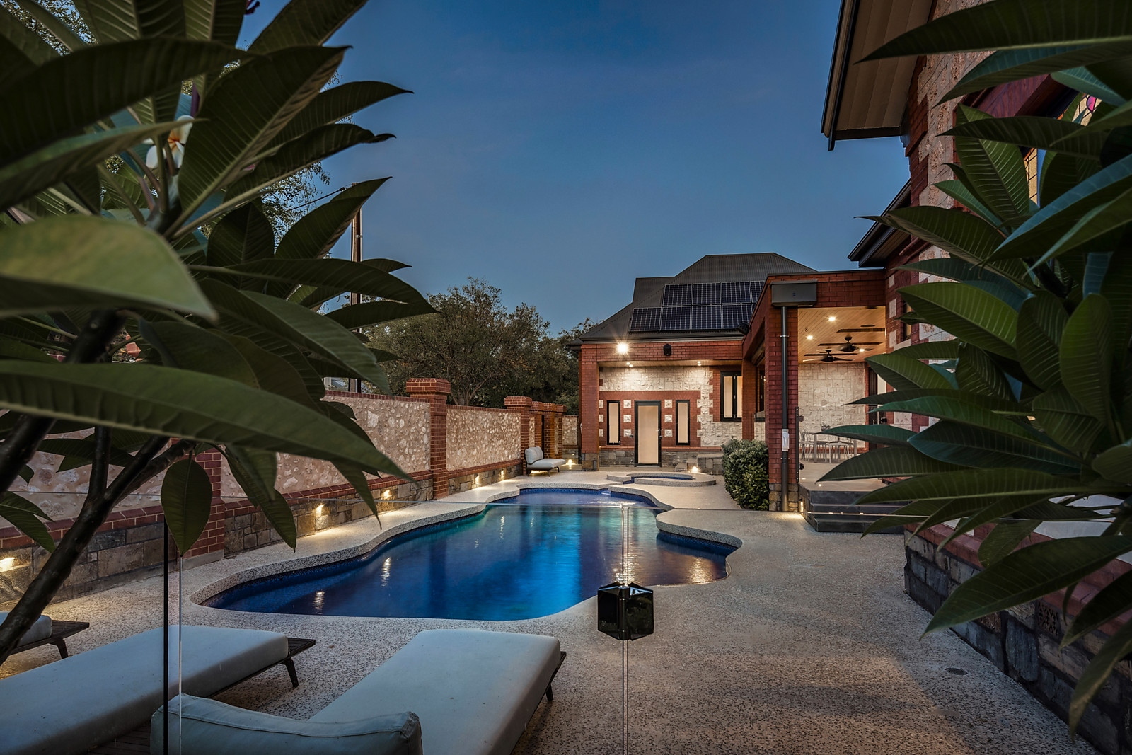 32 Avenel Gardens Road, Medindie Sold by Booth Real Estate - image 1