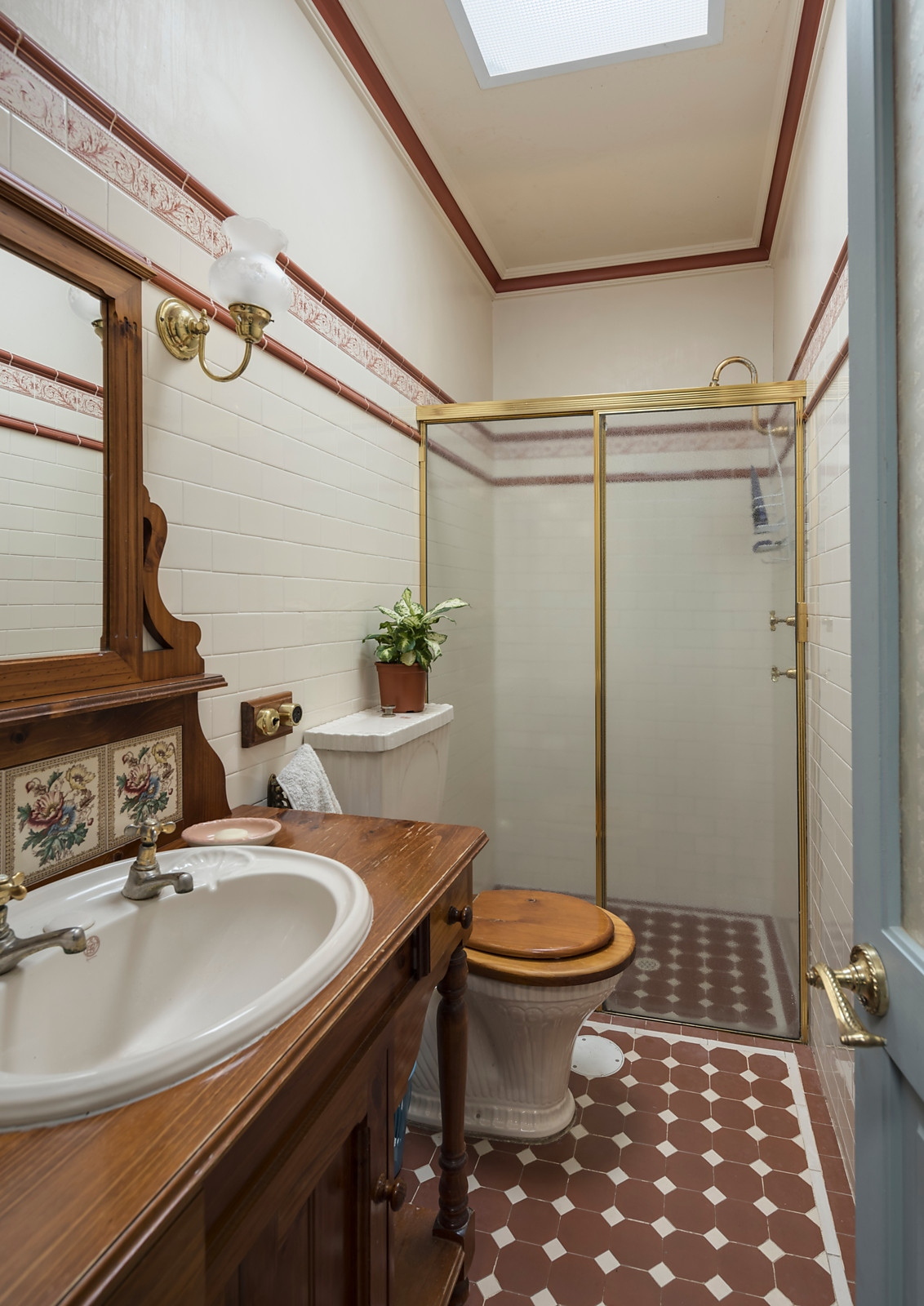 8 Desaumarez Street, Kensington Park Sold by Booth Real Estate - image 1