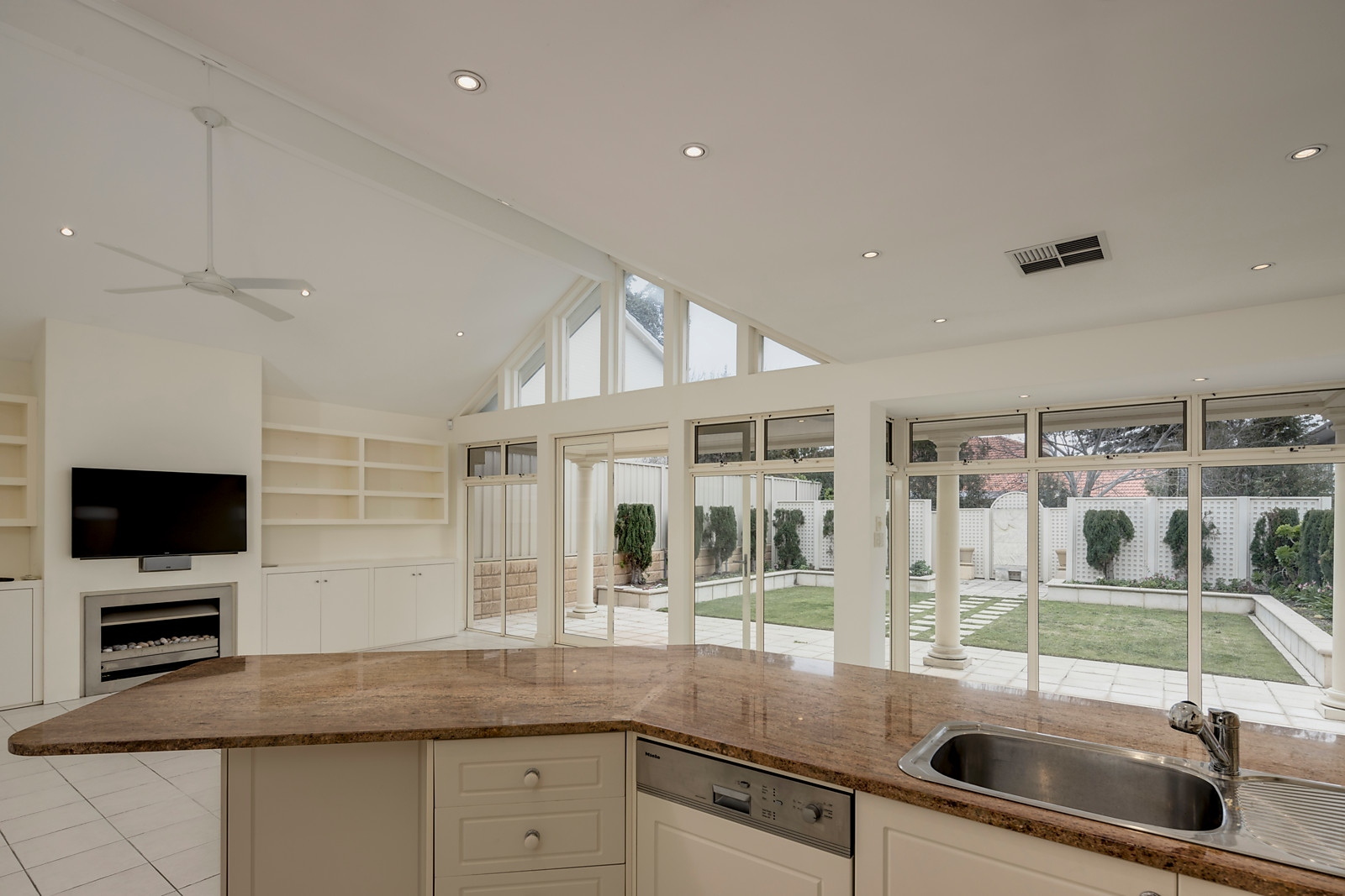 10B Bickford Terrace, Somerton Park Sold by Booth Real Estate - image 1