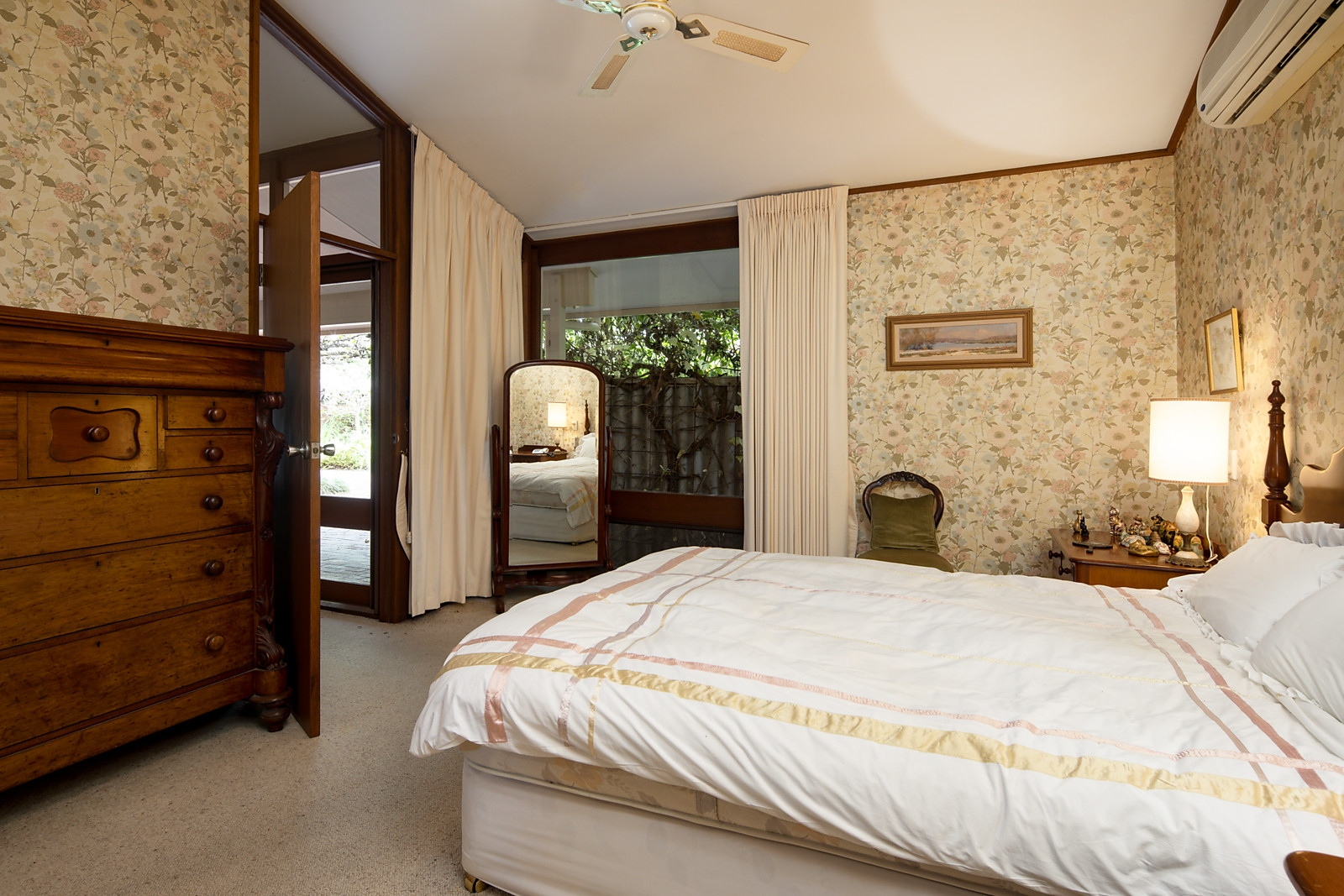 12A Glen Avenue, Unley Park Sold by Booth Real Estate - image 1