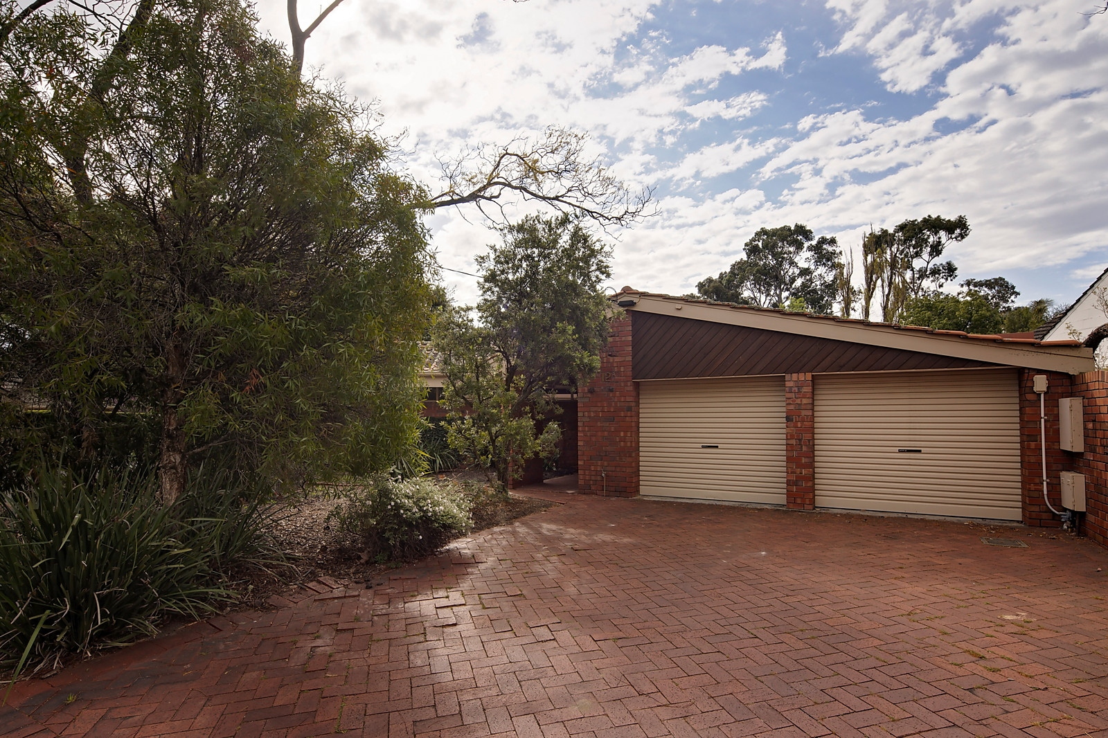 12A Glen Avenue, Unley Park Sold by Booth Real Estate - image 1