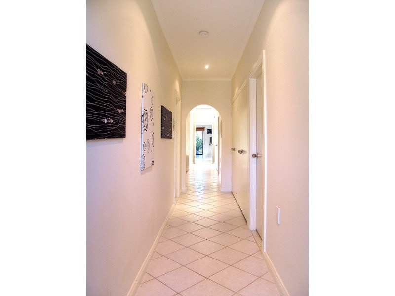 4 Emerson Court, Glenside Sold by Booth Real Estate - image 1