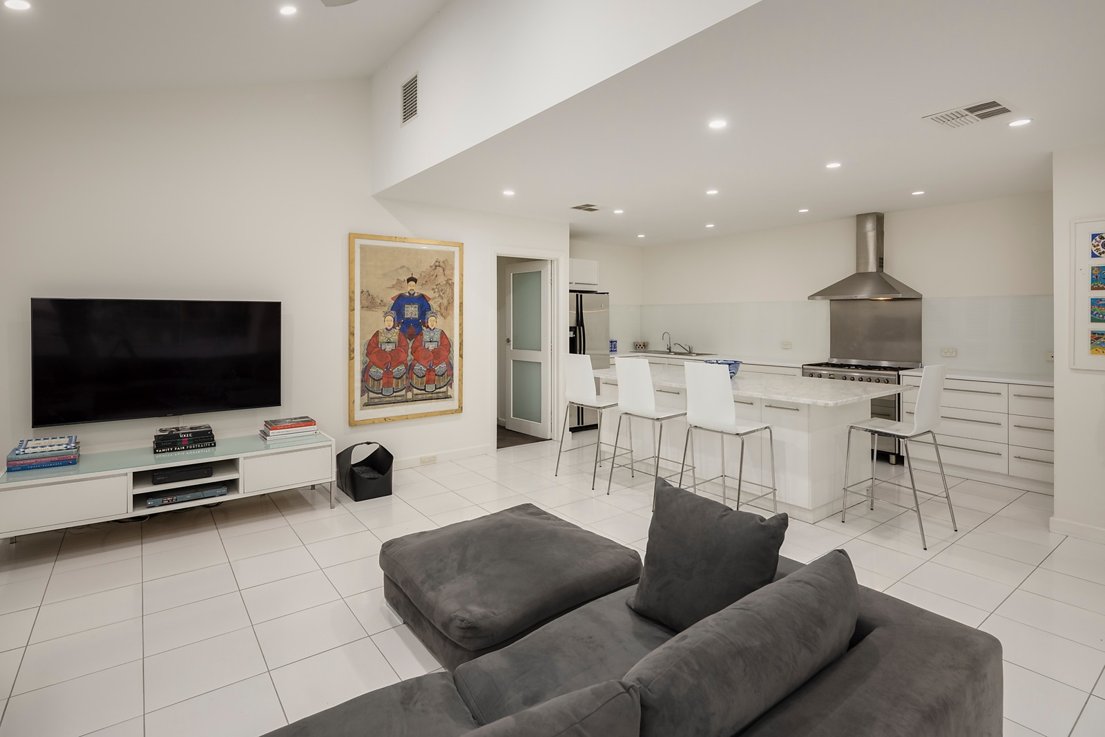 7 Wood Grove, Hazelwood Park Sold by Booth Real Estate - image 1