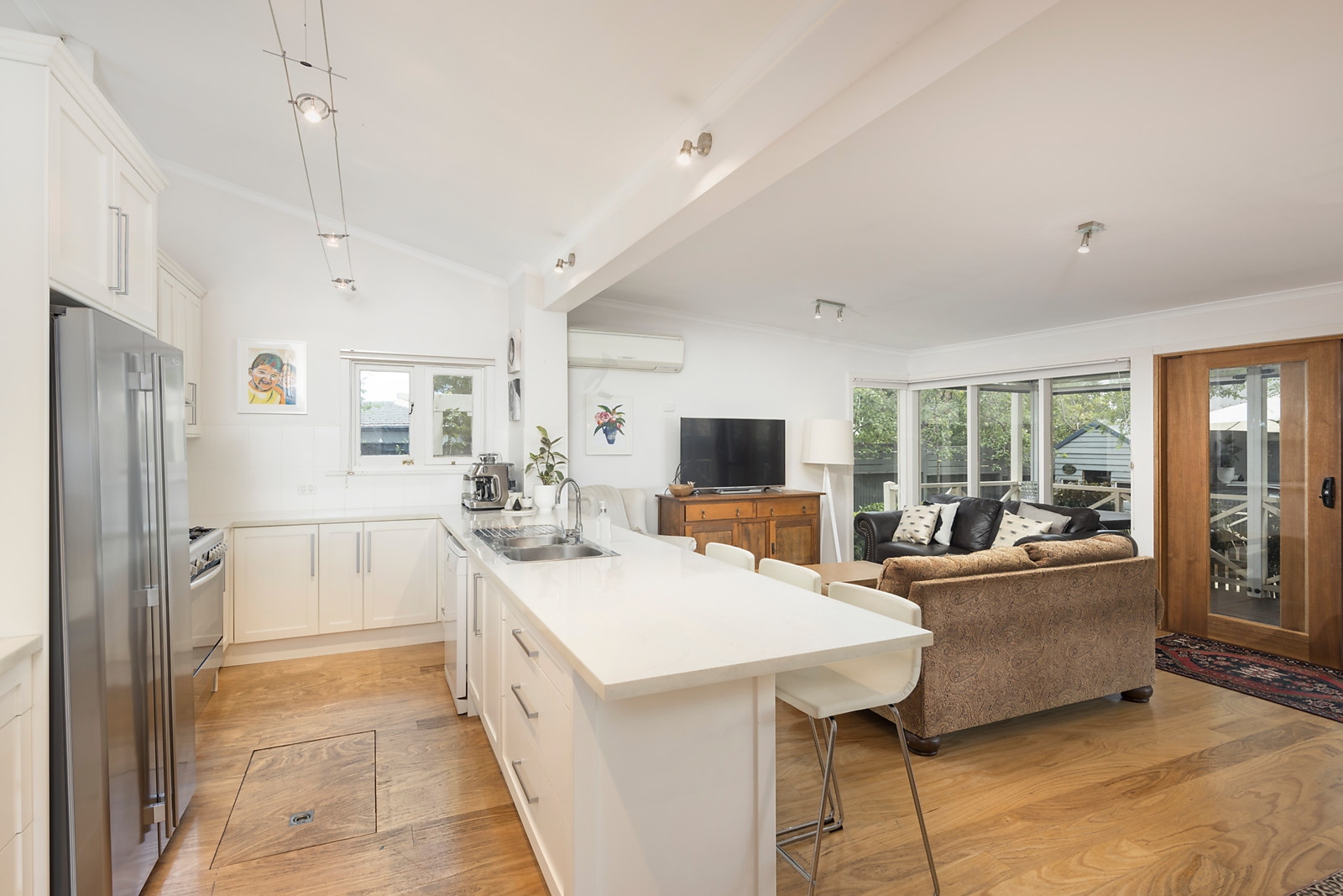 66 Fisher Street, Fullarton Sold by Booth Real Estate - image 1