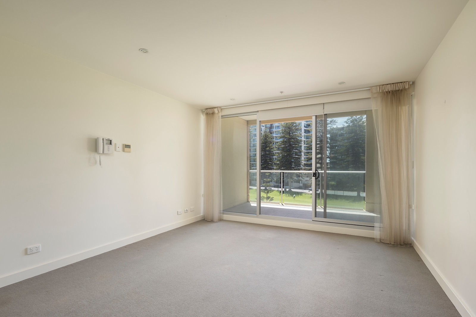 306/19 Holdfast Promenade, Glenelg Sold by Booth Real Estate - image 1