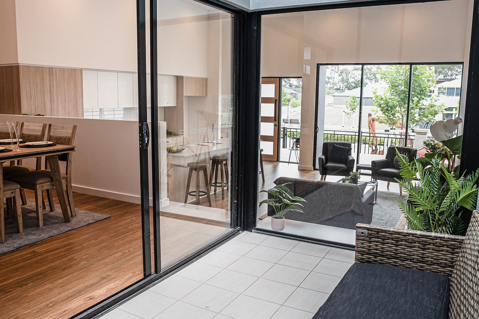 5/2 Wind Row Avenue, Mount Barker Sold by Booth Real Estate - image 1