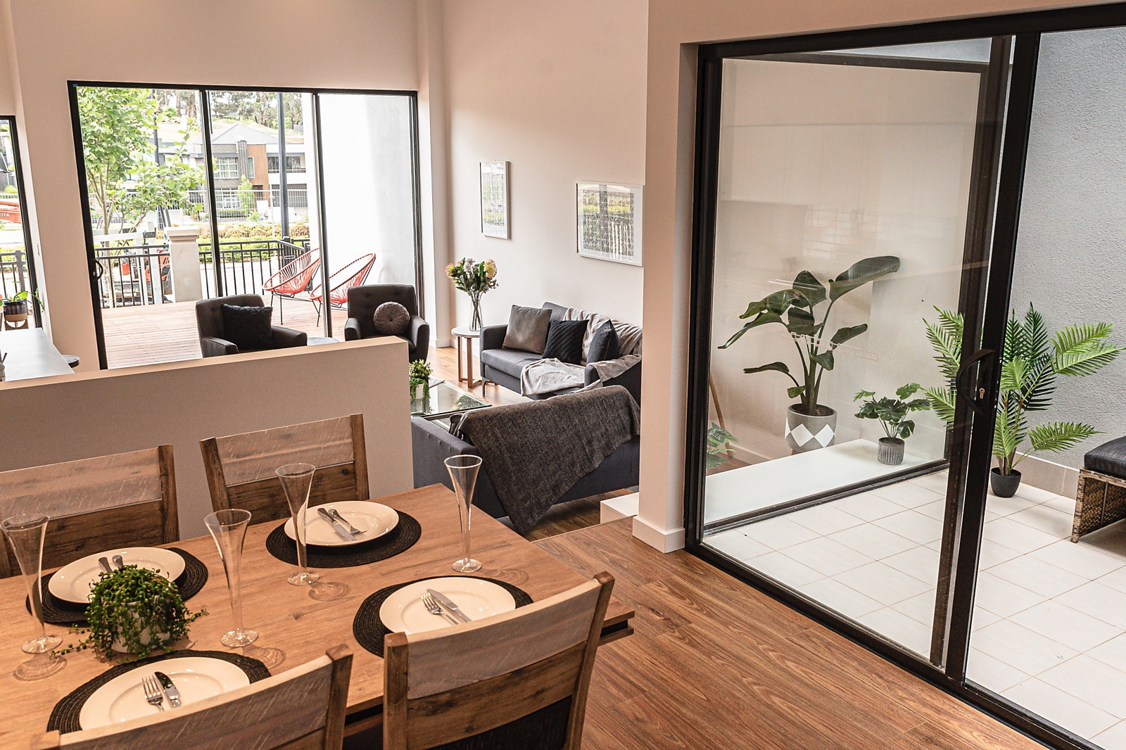 5/2 Wind Row Avenue, Mount Barker Sold by Booth Real Estate - image 1
