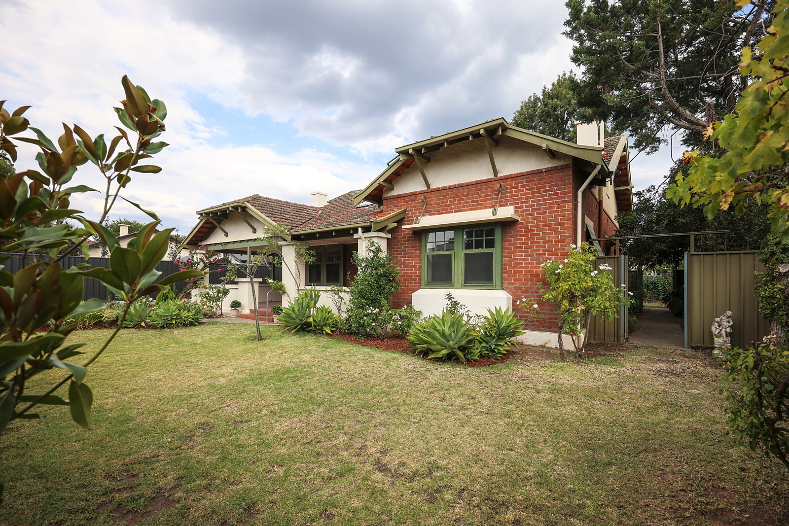 2 Rothbury Avenue, Tusmore Sold by Booth Real Estate - image 1