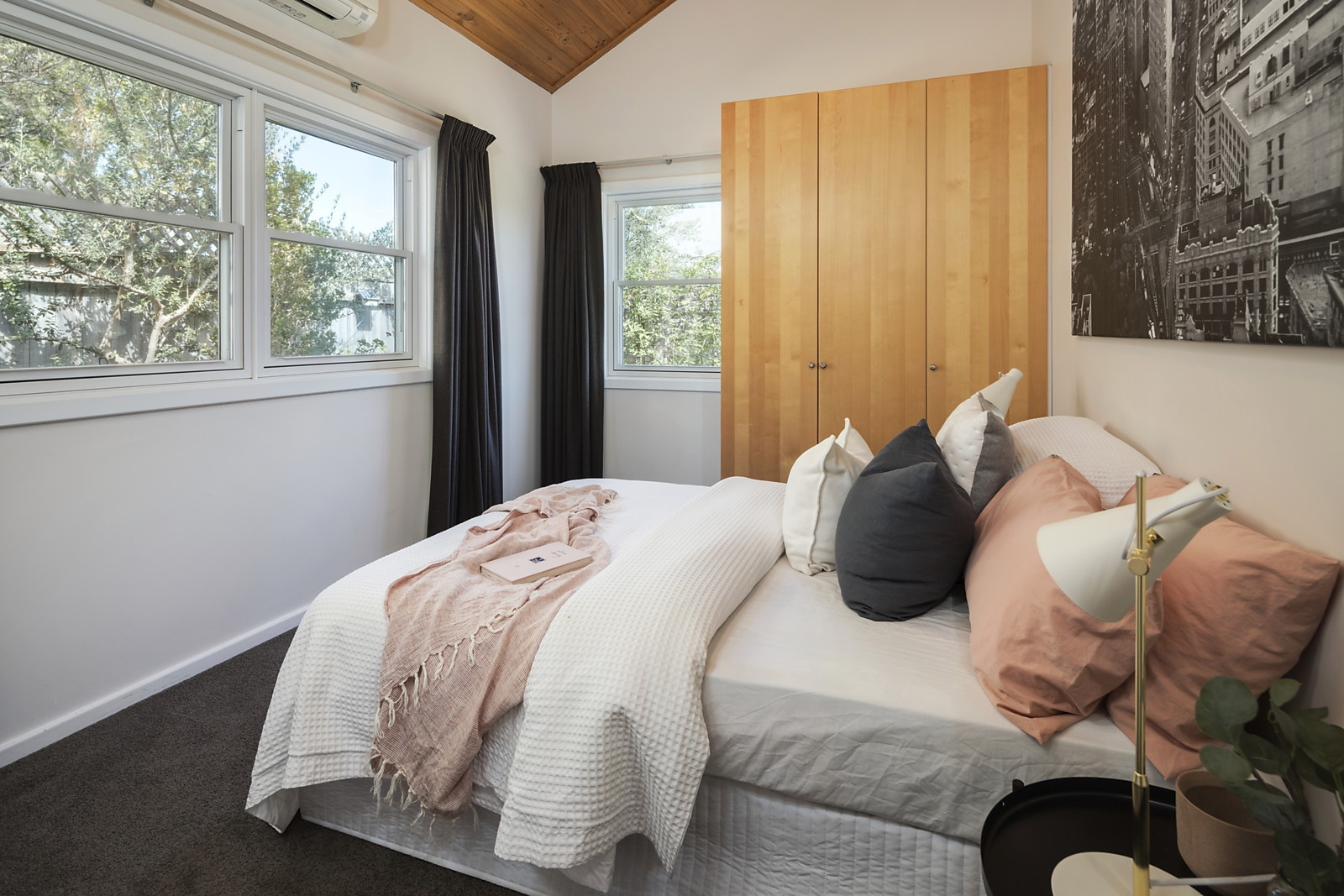 32 King George Avenue, Brighton Sold by Booth Real Estate - image 1