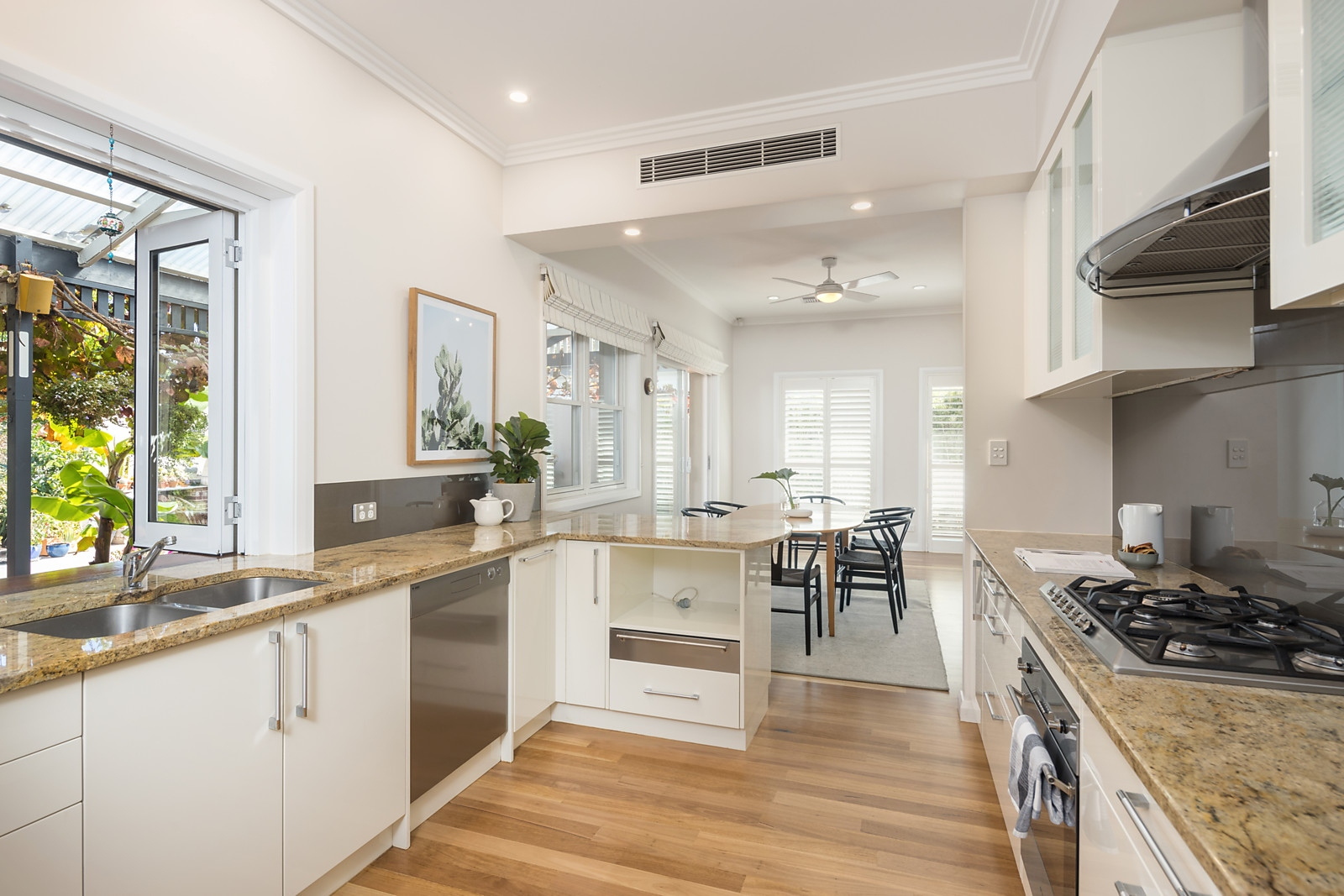32 King George Avenue, Brighton Sold by Booth Real Estate - image 1