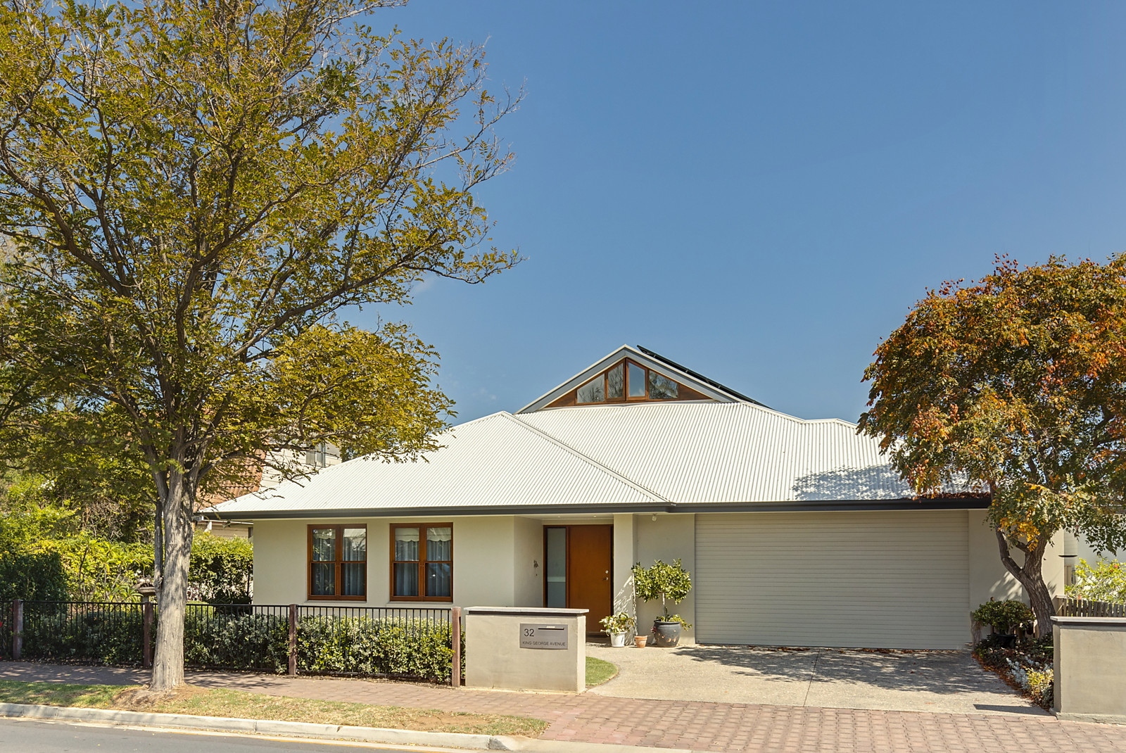 32 King George Avenue, Brighton Sold by Booth Real Estate - image 1