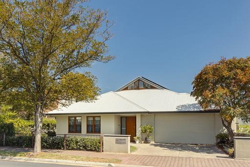 32 King George Avenue, Brighton Sold by Booth Real Estate