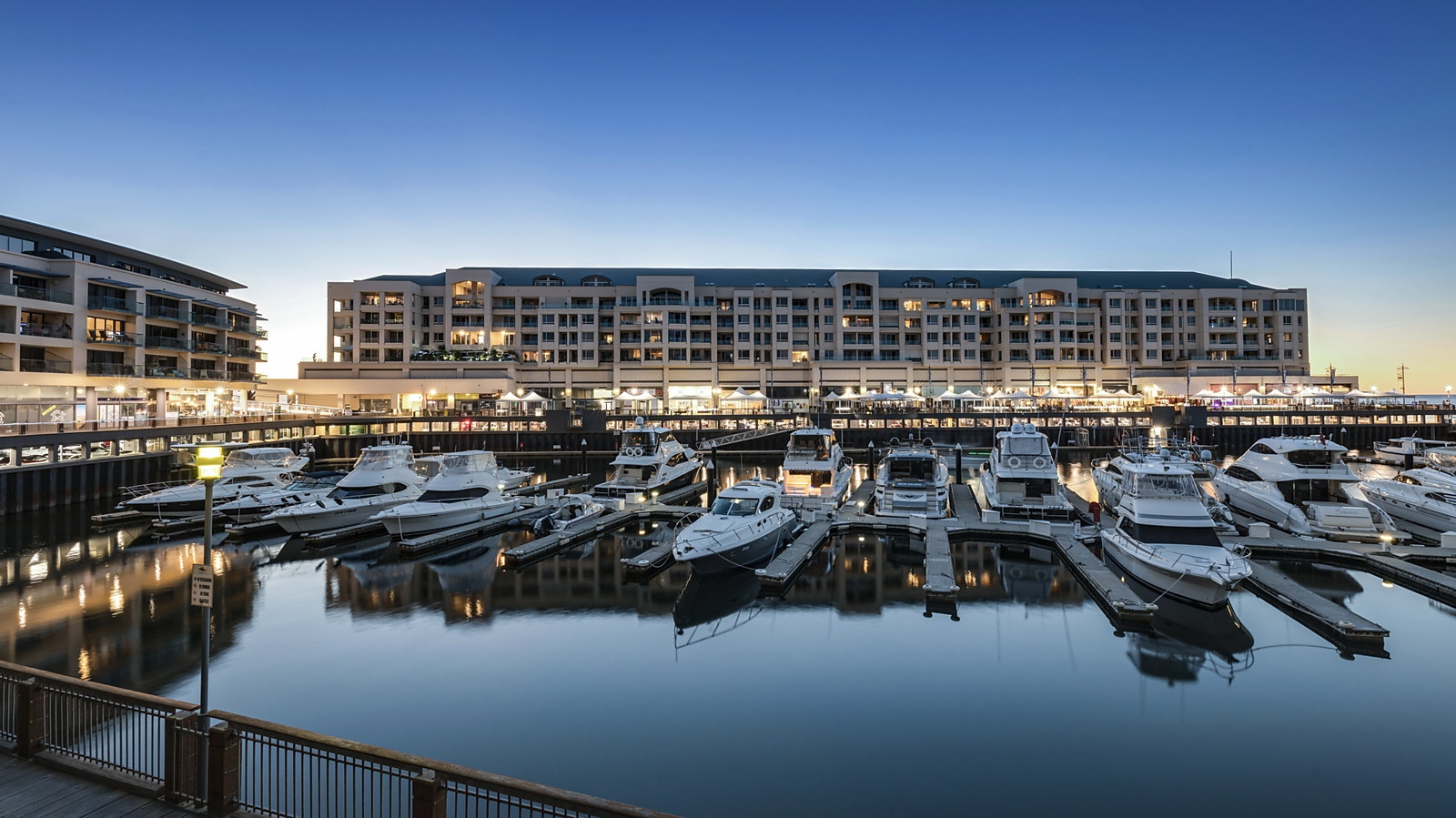 24/31 Colley Terrace, Glenelg Sold by Booth Real Estate - image 1
