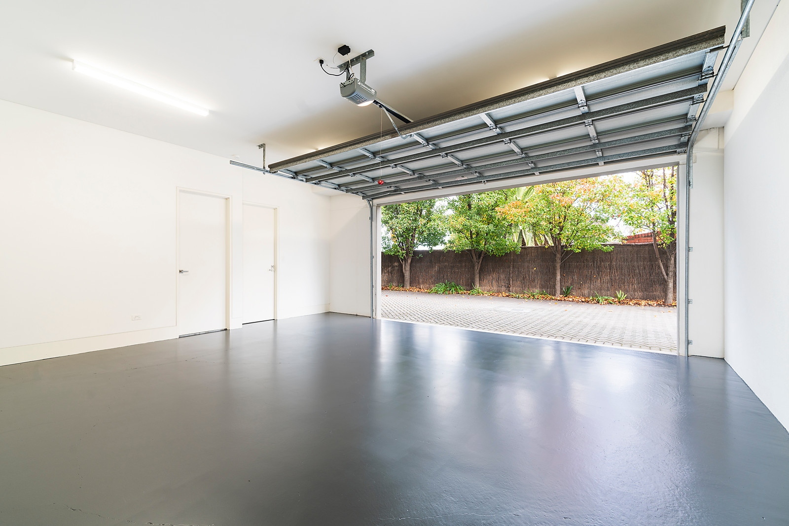 49 Wellington Square, North Adelaide Sold by Booth Real Estate - image 1