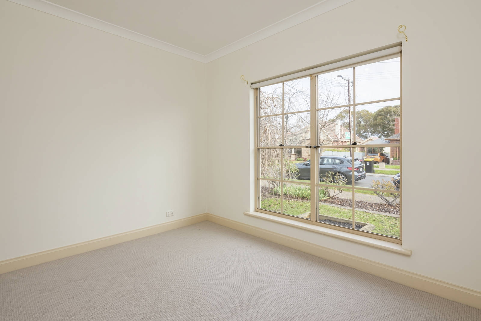 4/4 Treloar Avenue, Kensington Park Sold by Booth Real Estate - image 1