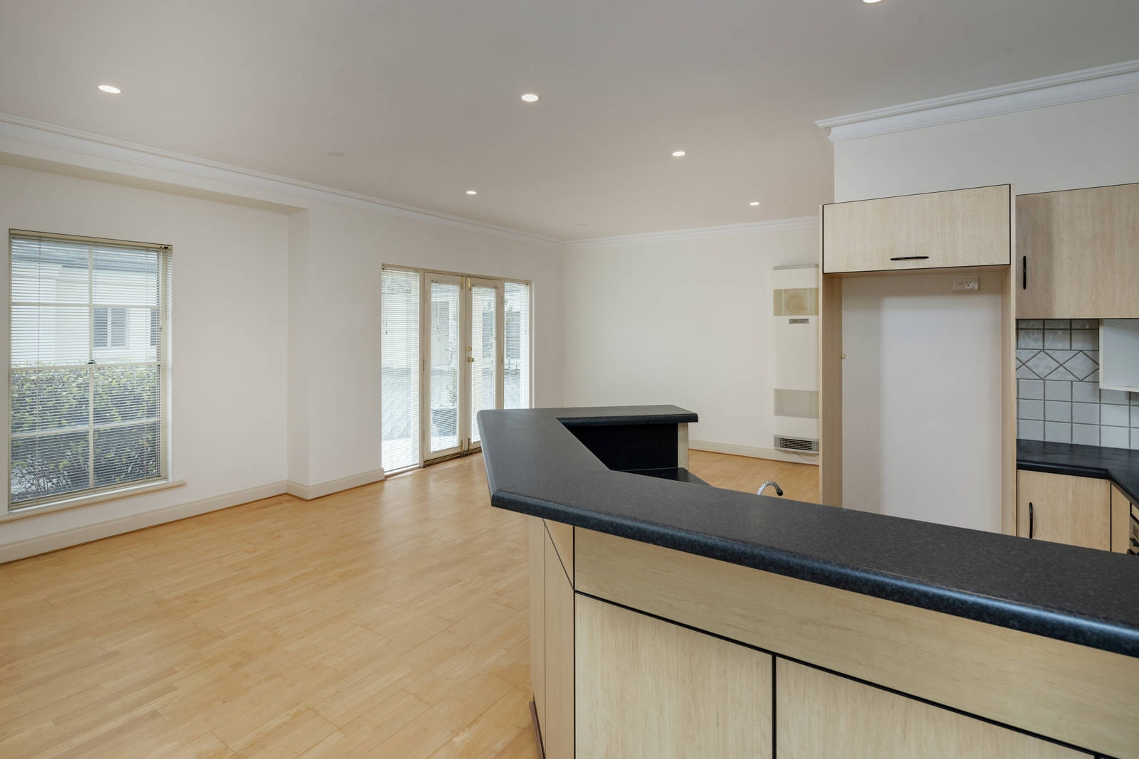 4/4 Treloar Avenue, Kensington Park Sold by Booth Real Estate - image 1