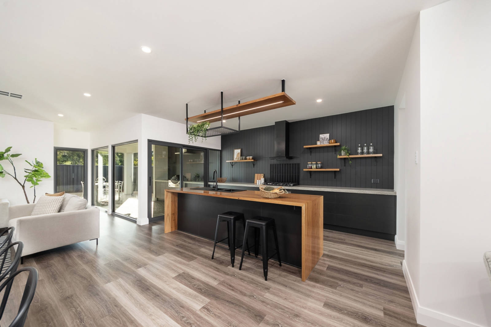 20 Belair Terrace, Mount Barker Sold by Booth Real Estate - image 1
