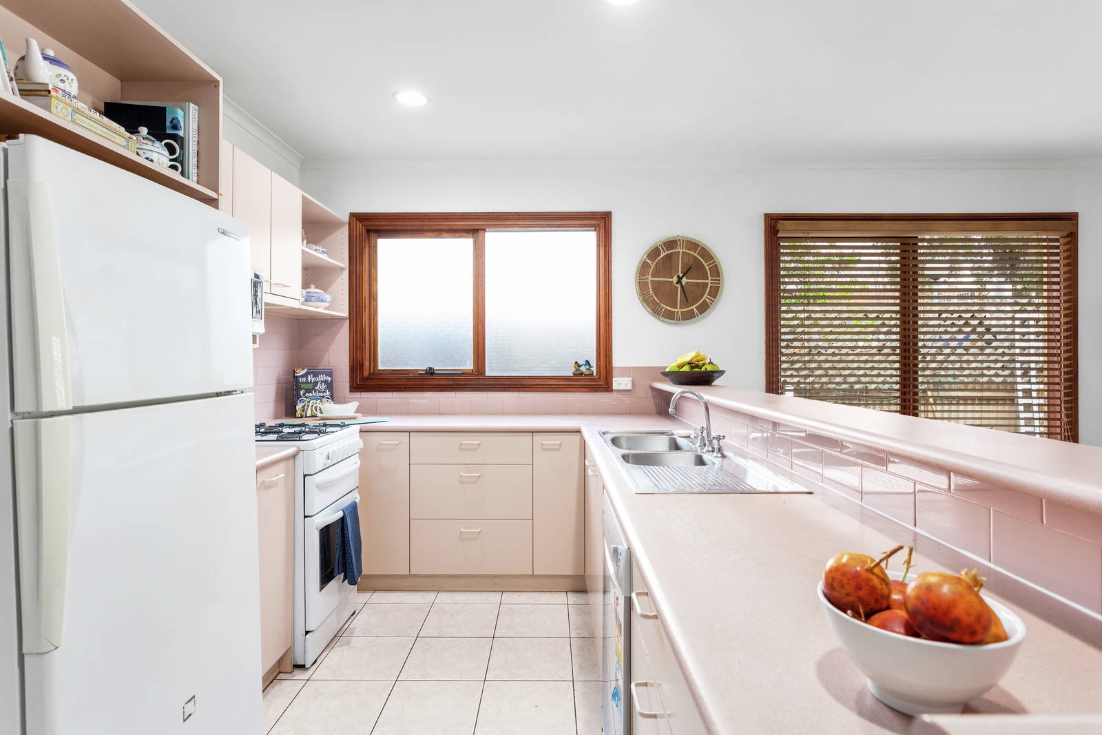 17 Louisa Street, Adelaide Sold by Booth Real Estate - image 1