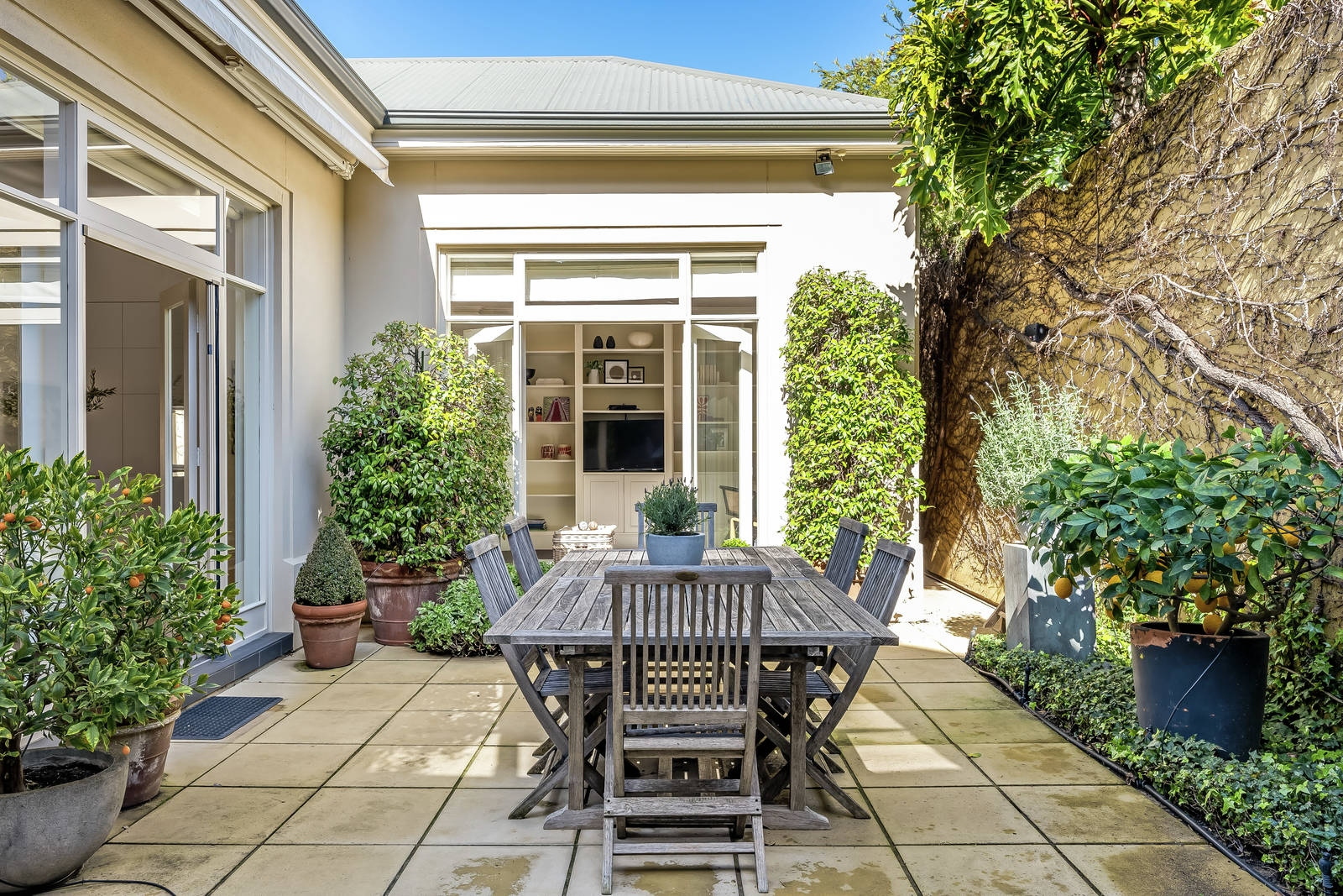 88 Kermode Street, North Adelaide Sold by Booth Real Estate - image 1