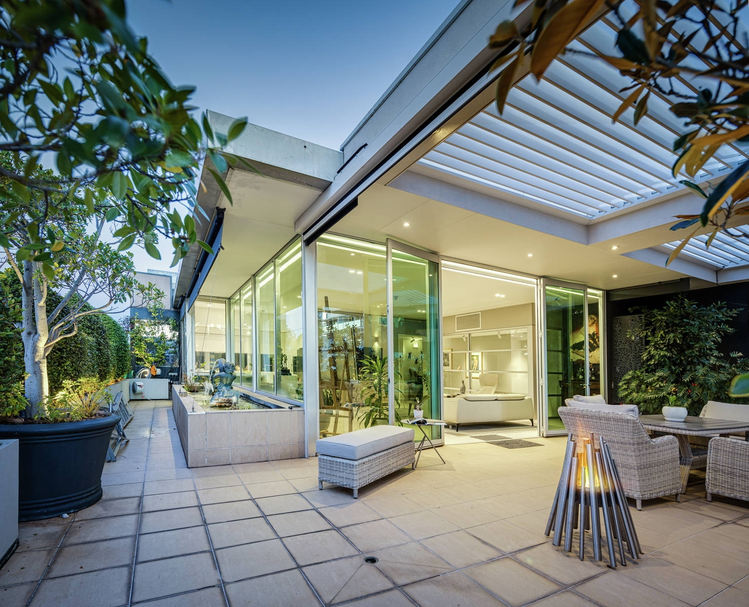 11/25 Hutt Street, Adelaide Sold by Booth Real Estate - image 1