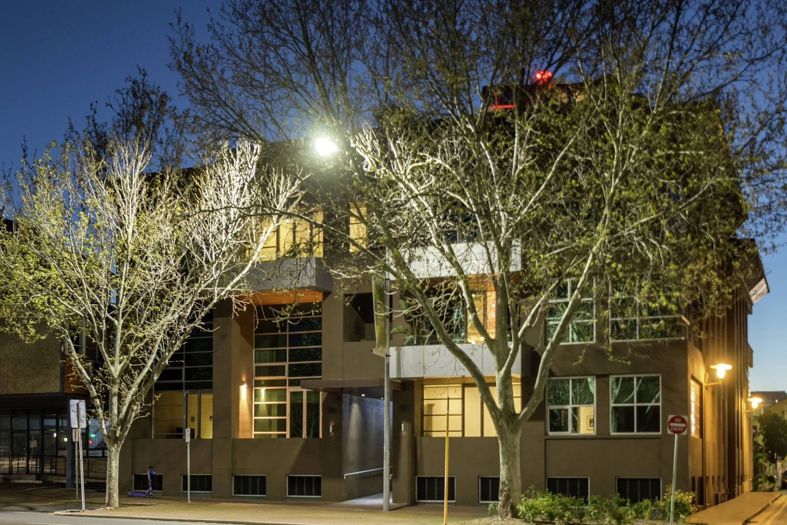 11/25 Hutt Street, Adelaide Sold by Booth Real Estate - image 1