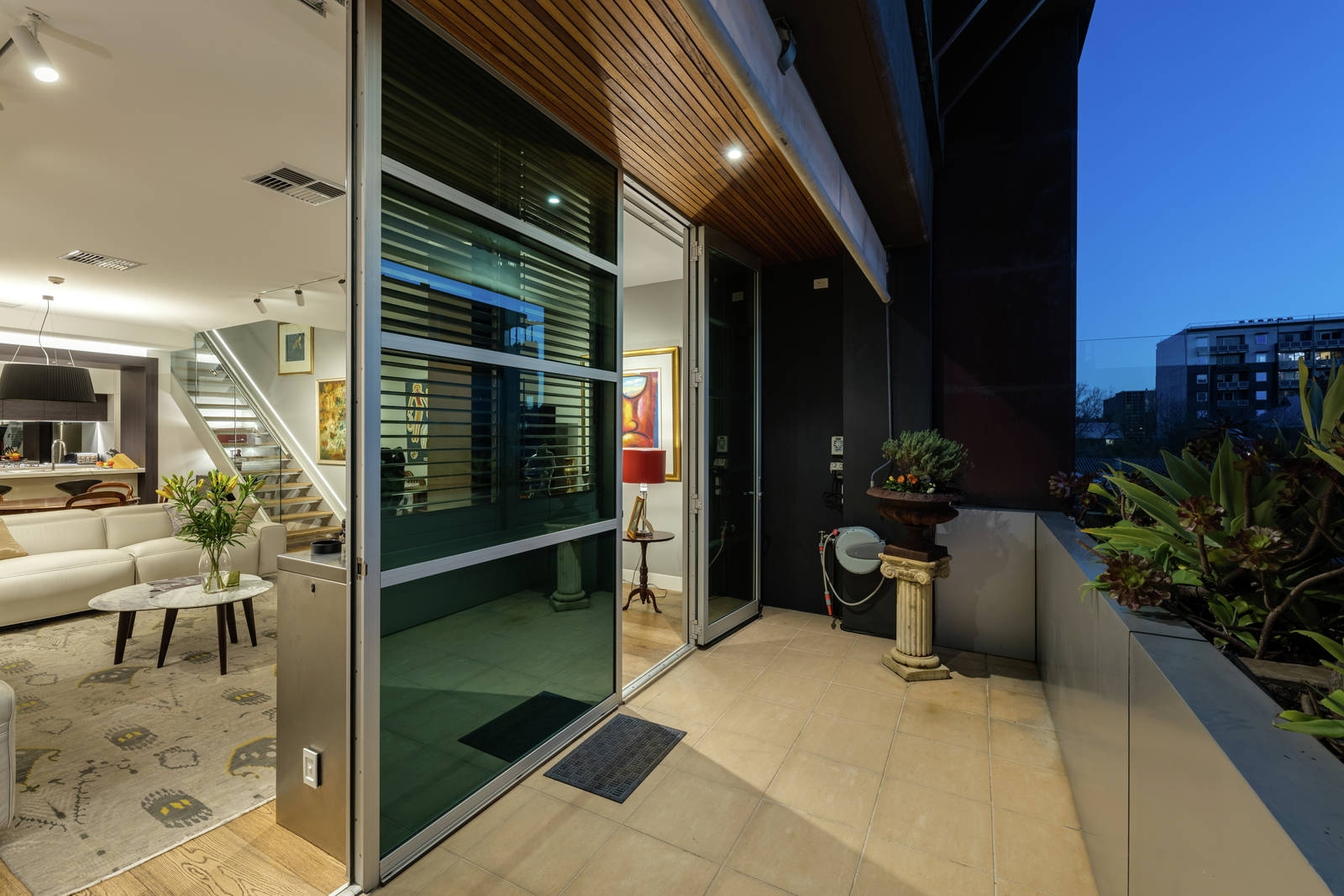 11/25 Hutt Street, Adelaide Sold by Booth Real Estate - image 1