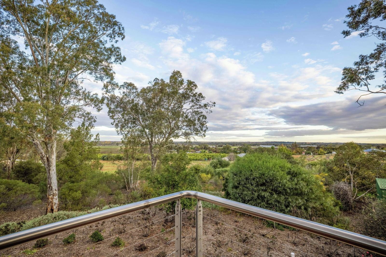 32 Mills Road, Berri Sold by Booth Real Estate - image 1